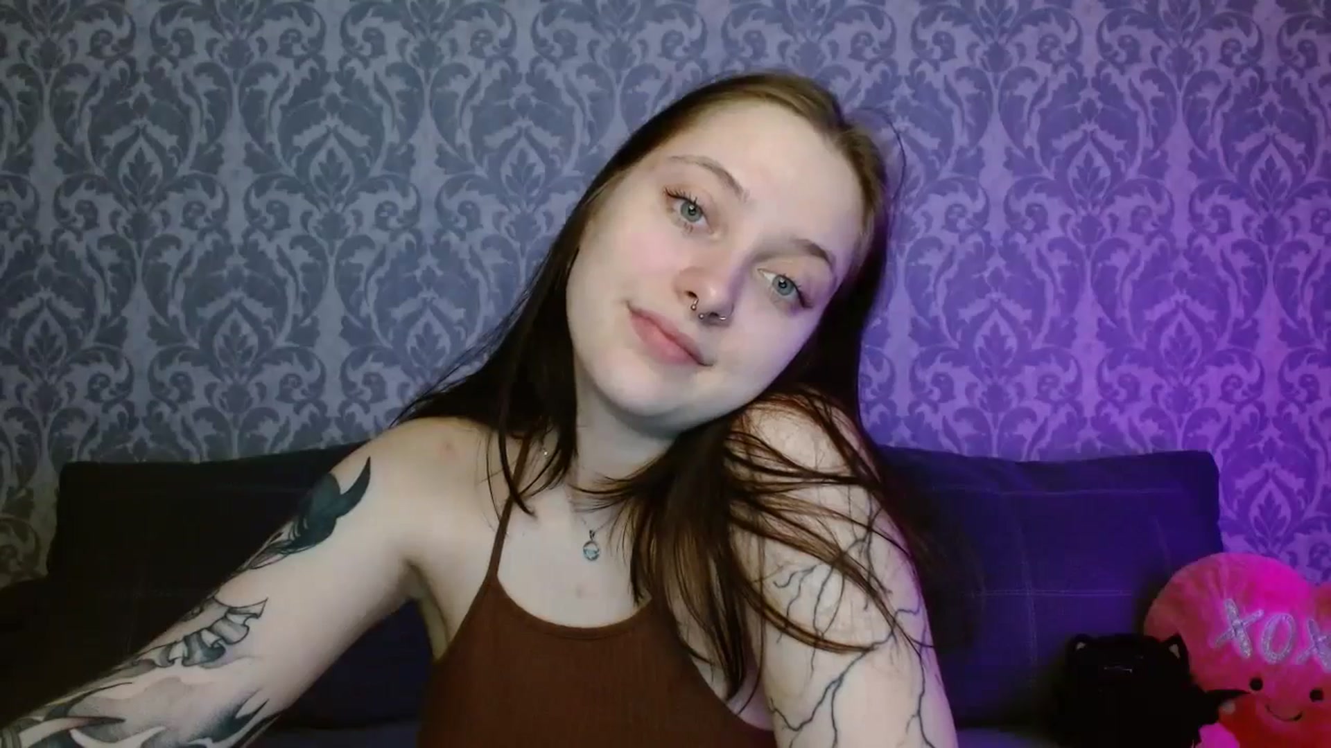 Gallery image thumbnail from AmyWard's myfreecams stream on, 04/12/2026, 13:37 image 5 of 20