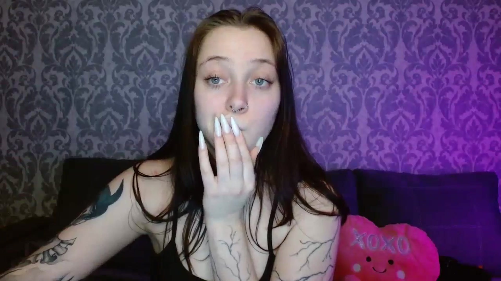 Gallery image thumbnail from AmyWard's myfreecams stream on, 04/13/2026, 13:48 image 12 of 20