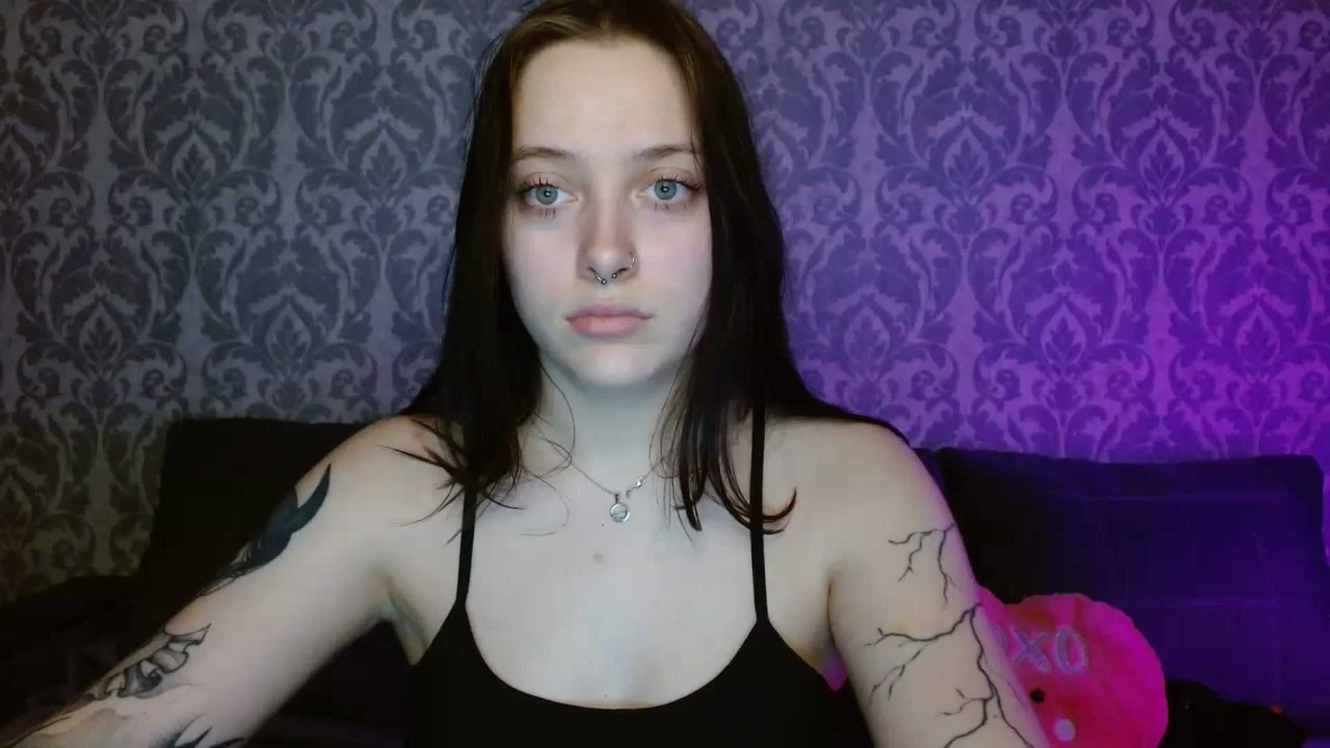 Gallery image thumbnail from AmyWard's myfreecams stream on, 04/13/2026, 13:48 image 18 of 20