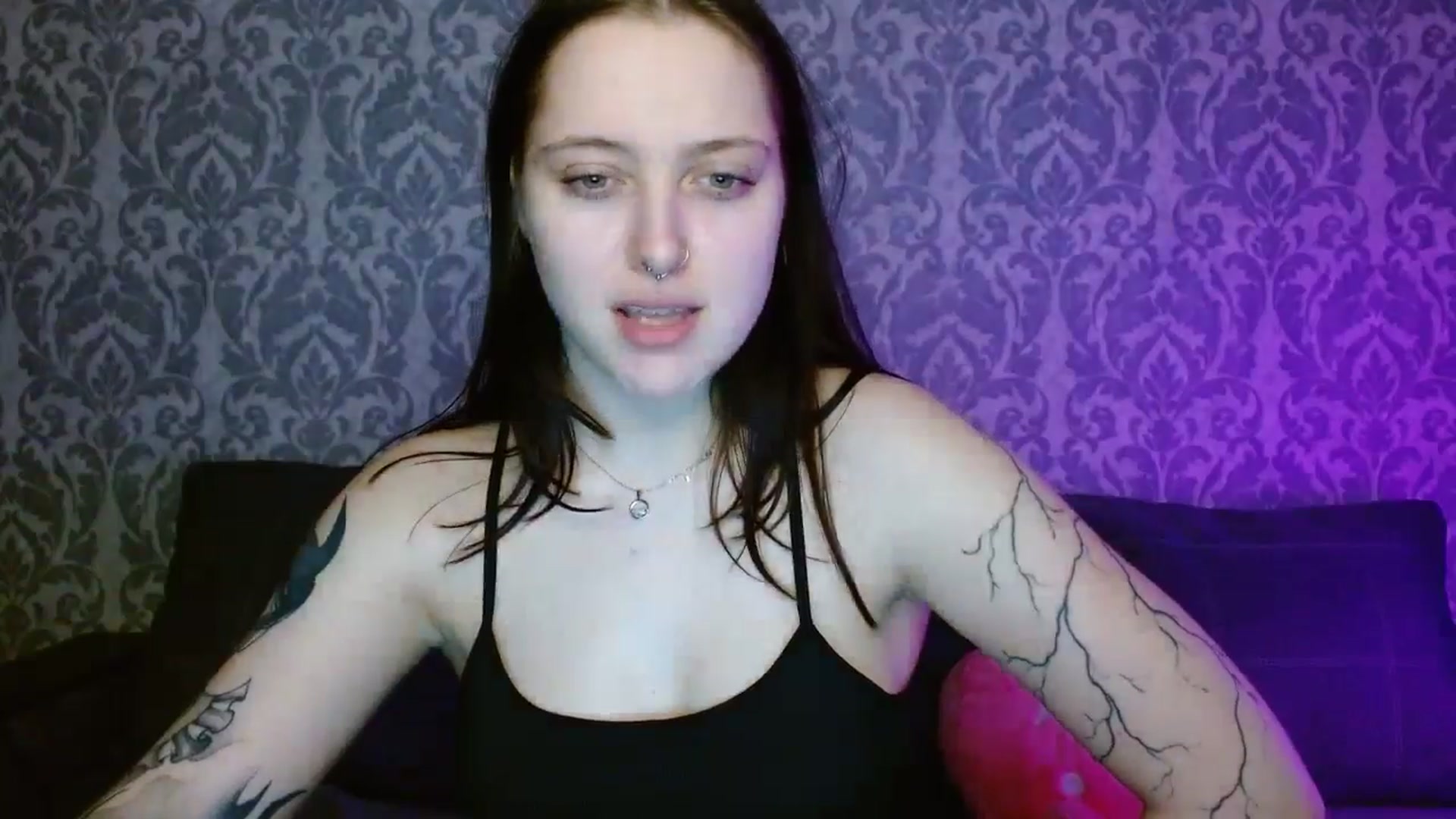 Gallery image thumbnail from AmyWard's myfreecams stream on, 04/13/2026, 14:52 image 10 of 20