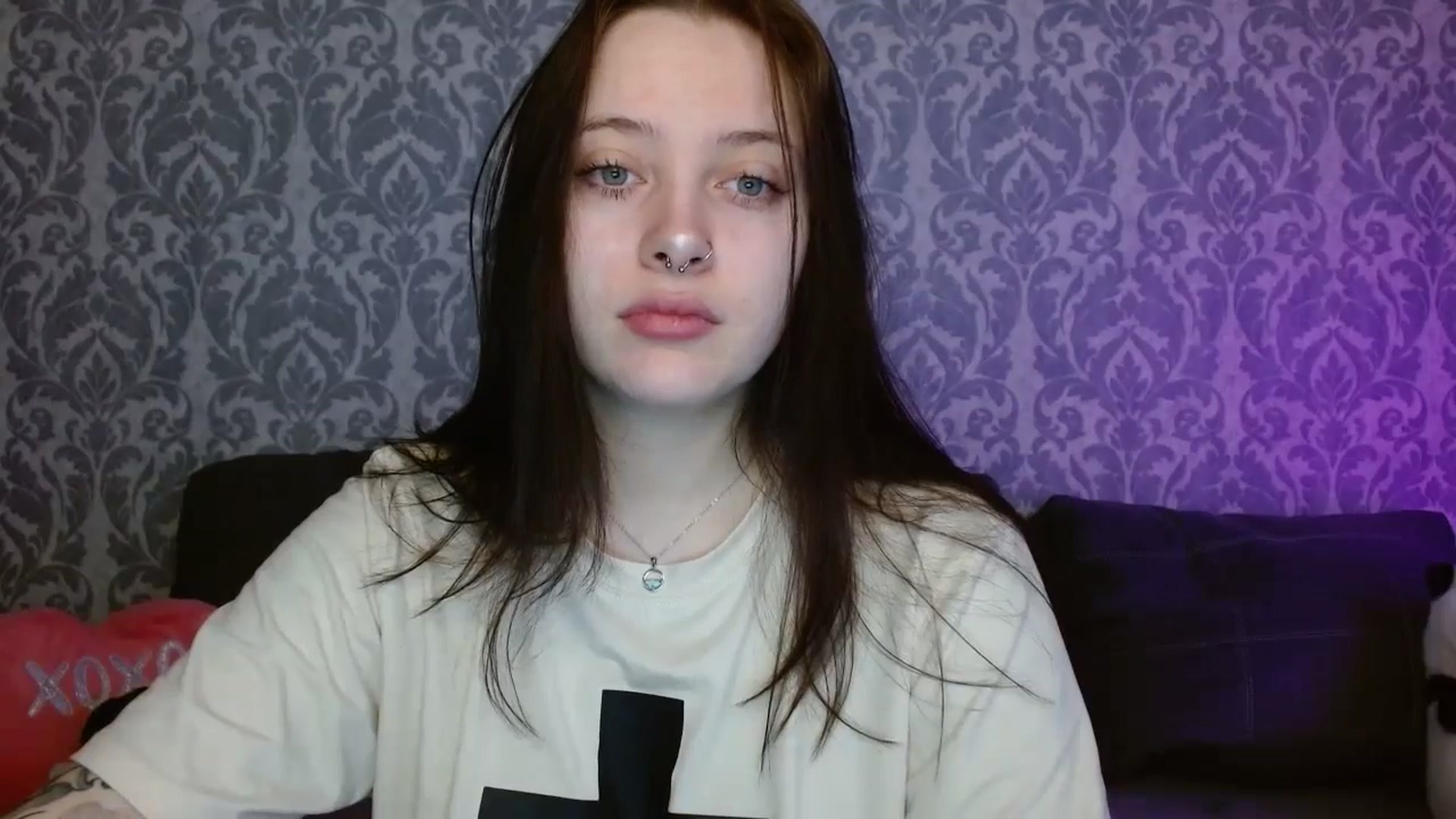 Gallery image thumbnail from AmyWard's myfreecams stream on, 04/16/2026, 09:54 image 6 of 20