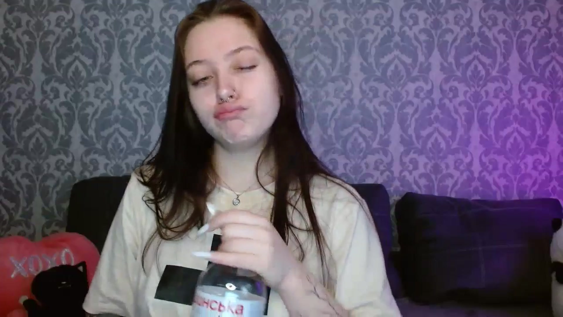 Gallery image thumbnail from AmyWard's myfreecams stream on, 04/16/2026, 09:54 image 9 of 20
