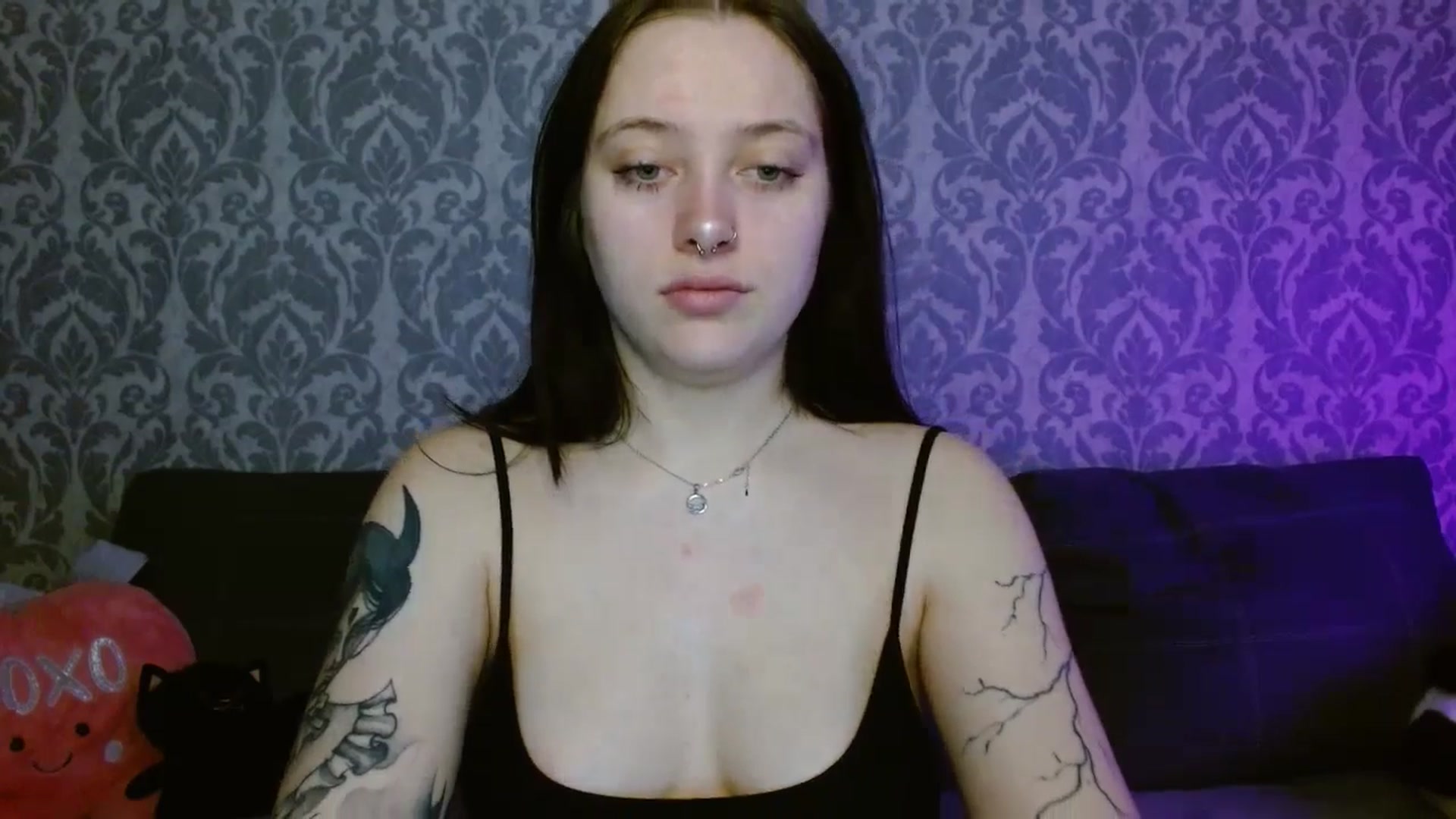 Gallery image thumbnail from AmyWard's myfreecams stream on, 04/17/2026, 09:33 image 7 of 20