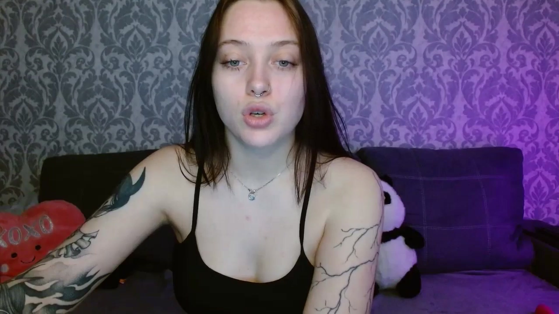 Gallery image thumbnail from AmyWard's myfreecams stream on, 04/18/2026, 10:12 image 10 of 20