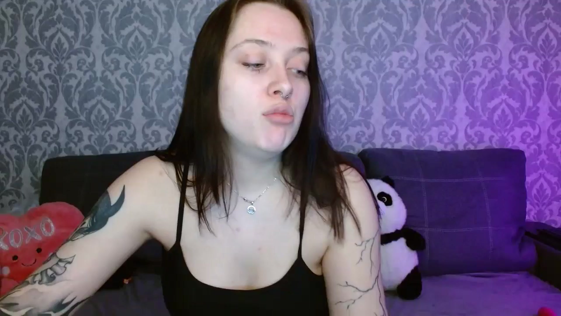 Gallery image thumbnail from AmyWard's myfreecams stream on, 04/18/2026, 10:12 image 1 of 20