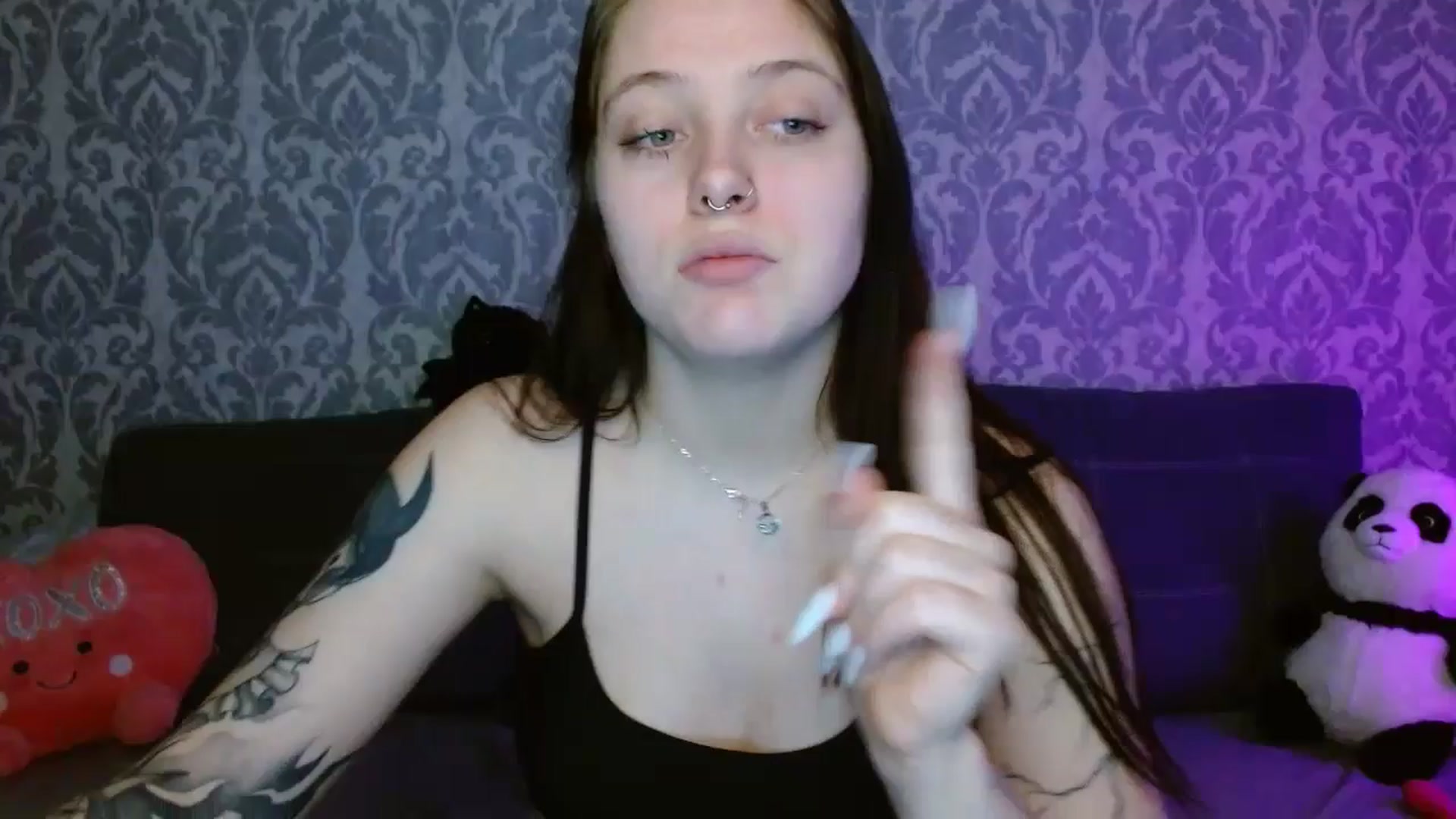 Gallery image thumbnail from AmyWard's myfreecams stream on, 04/18/2026, 11:11 image 1 of 20