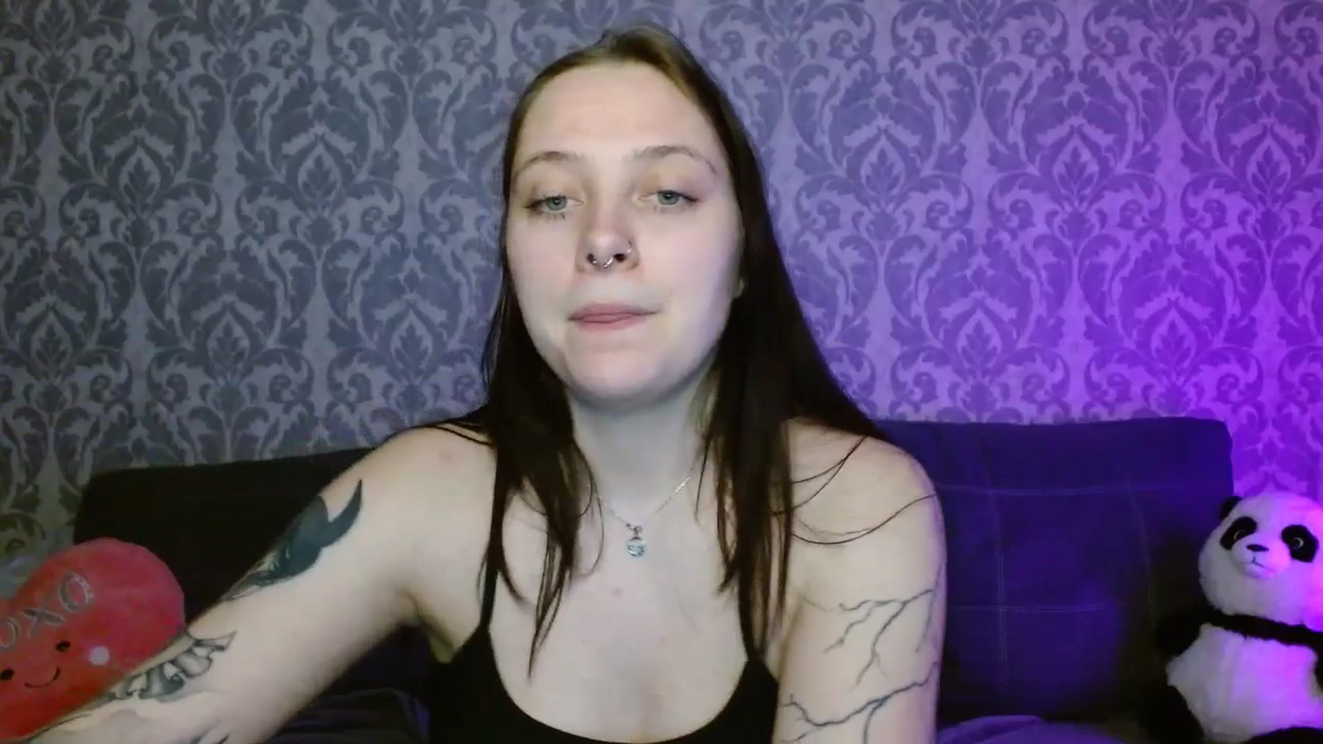 Gallery image thumbnail from AmyWard's myfreecams stream on, 04/18/2026, 14:01 image 15 of 20