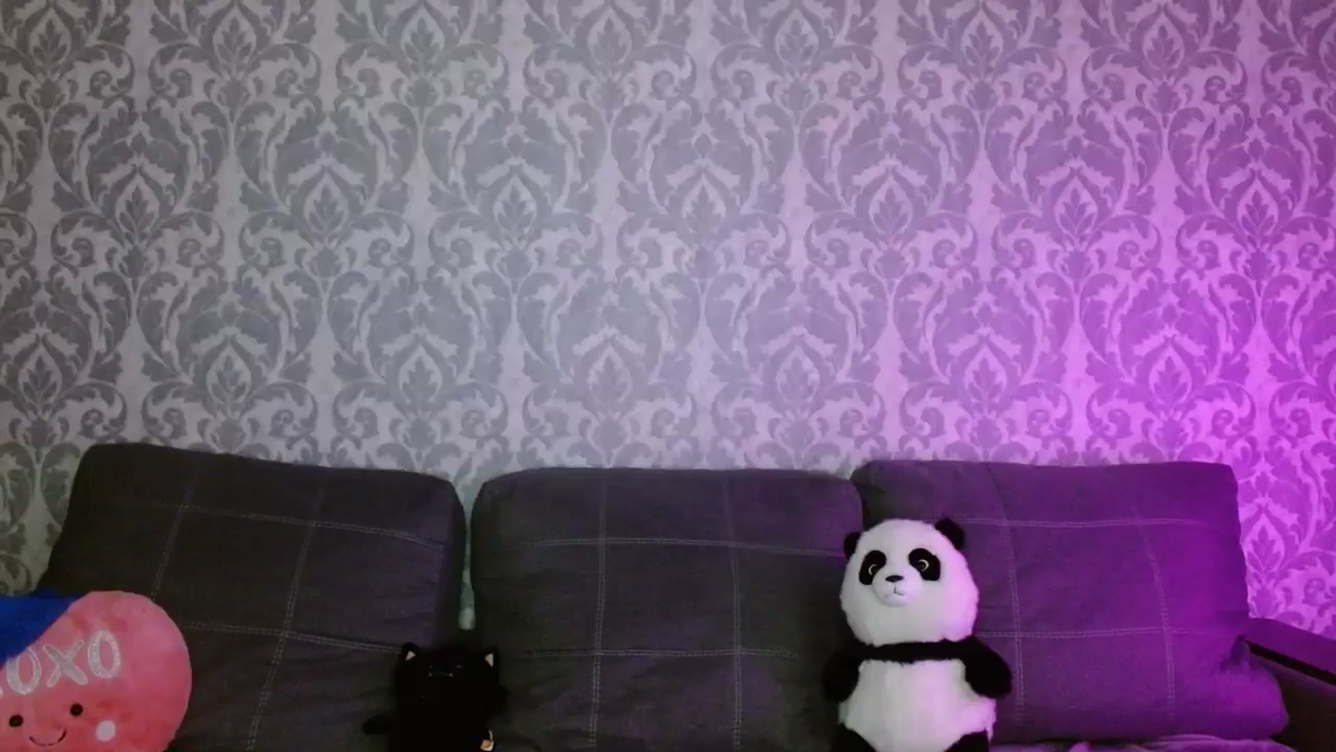 Gallery image thumbnail from AmyWard's myfreecams stream on, 04/19/2026, 08:24 image 7 of 20
