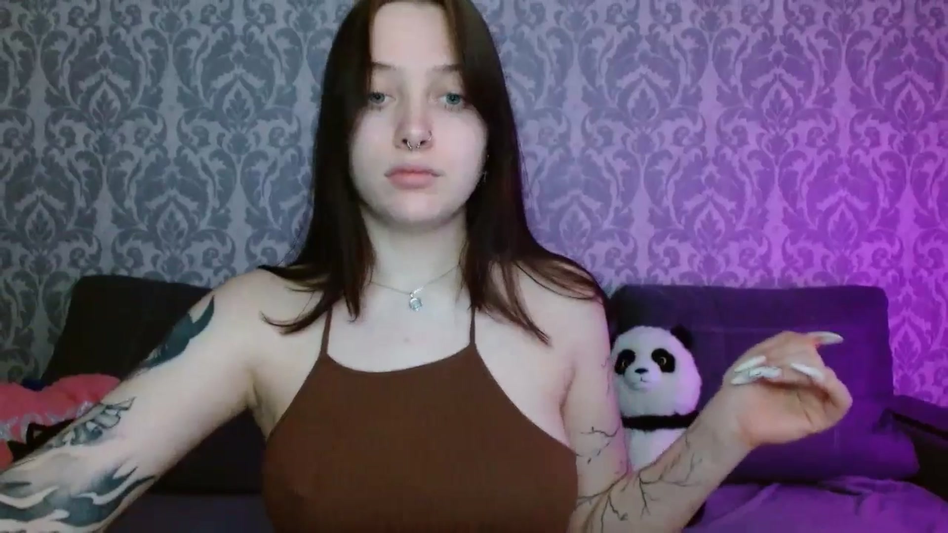 Gallery image thumbnail from AmyWard's myfreecams stream on, 04/19/2026, 09:53 image 18 of 20