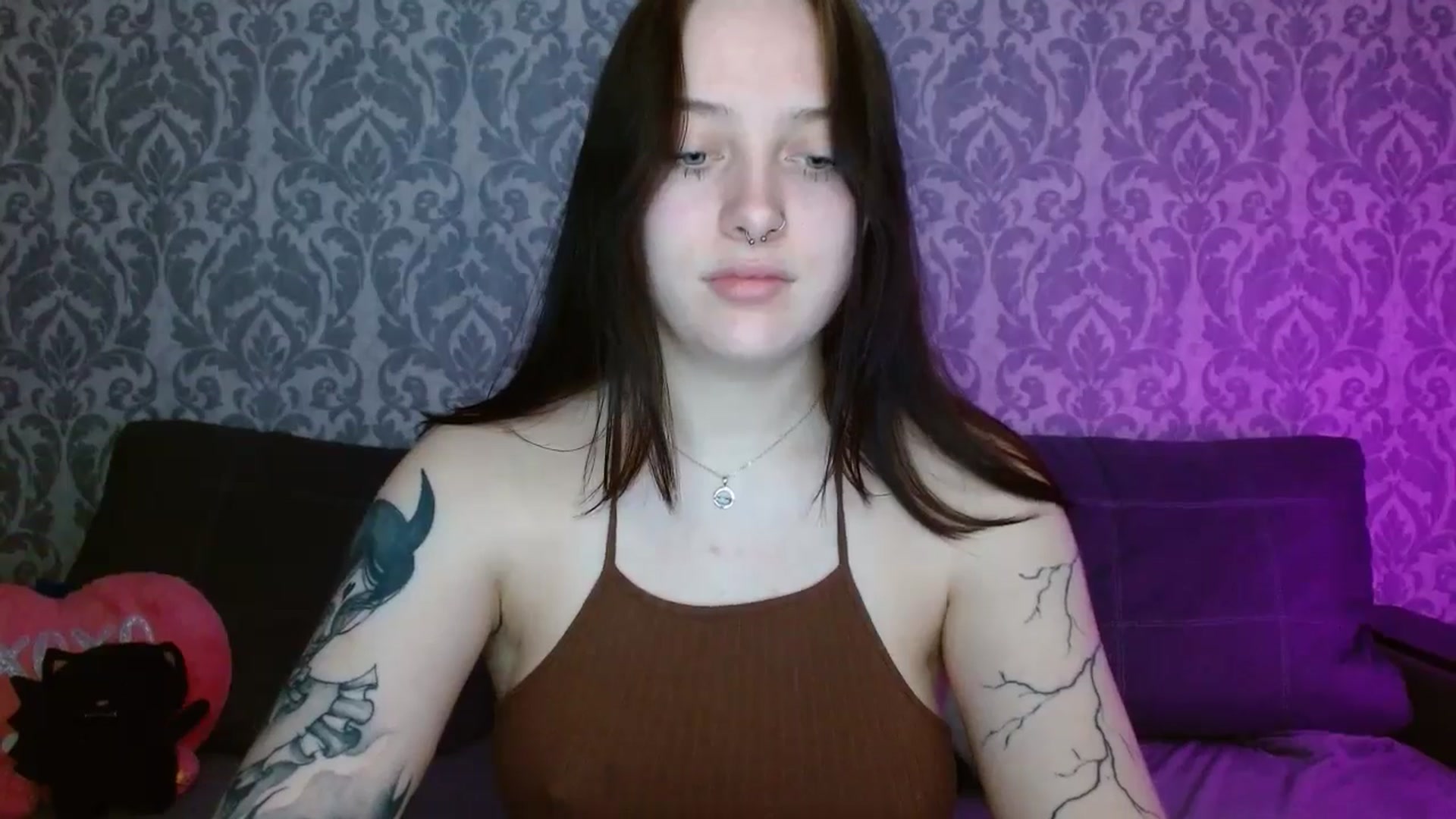 Gallery image thumbnail from AmyWard's myfreecams stream on, 04/19/2026, 10:17 image 14 of 20