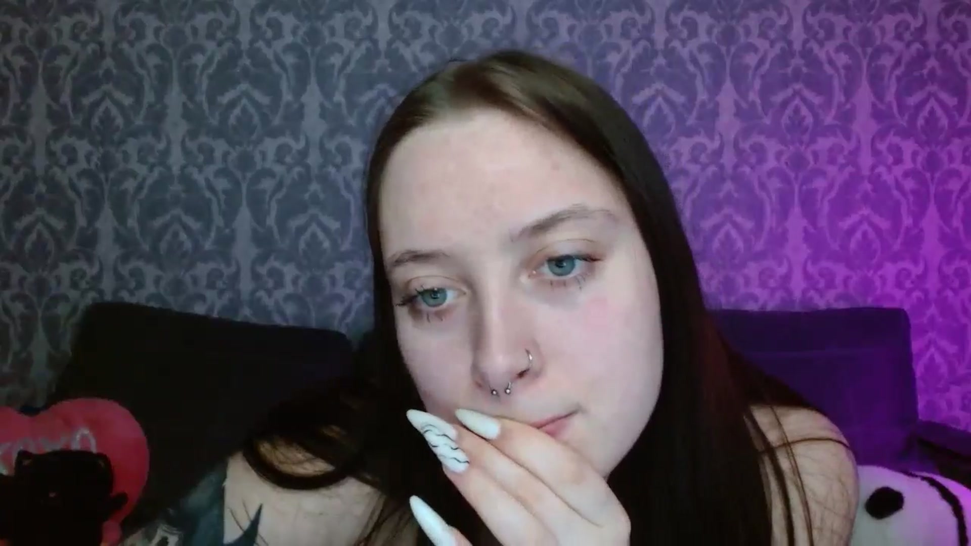 Gallery image thumbnail from AmyWard's myfreecams stream on, 04/19/2026, 11:24 image 7 of 20