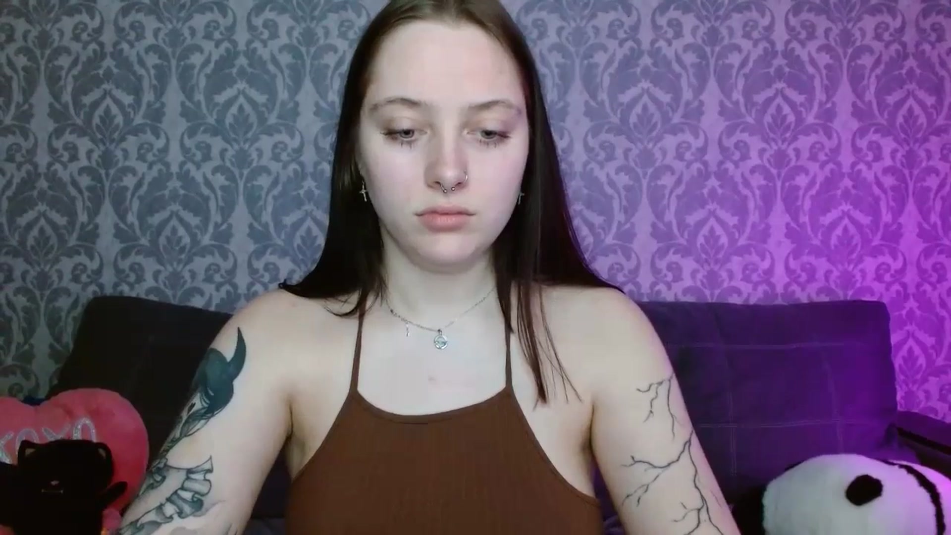 Gallery image thumbnail from AmyWard's myfreecams stream on, 04/19/2026, 11:24 image 17 of 20
