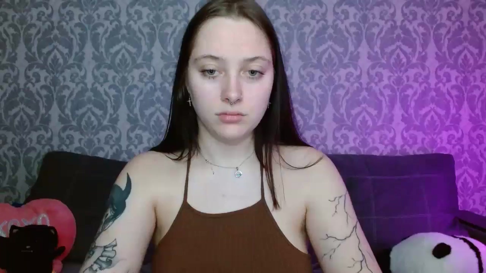 Gallery image thumbnail from AmyWard's myfreecams stream on, 04/19/2026, 11:24 image 16 of 20