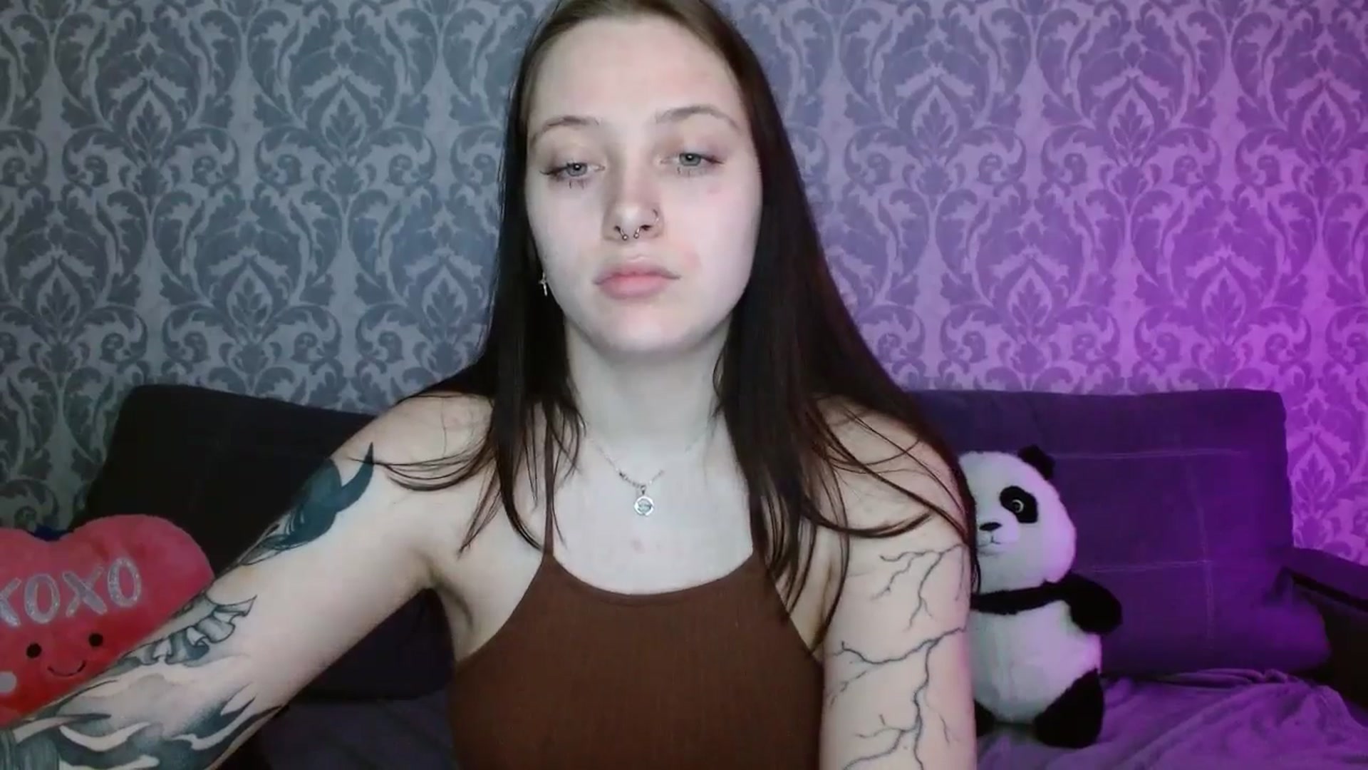 Gallery image thumbnail from AmyWard's myfreecams stream on, 04/19/2026, 13:08 image 11 of 20