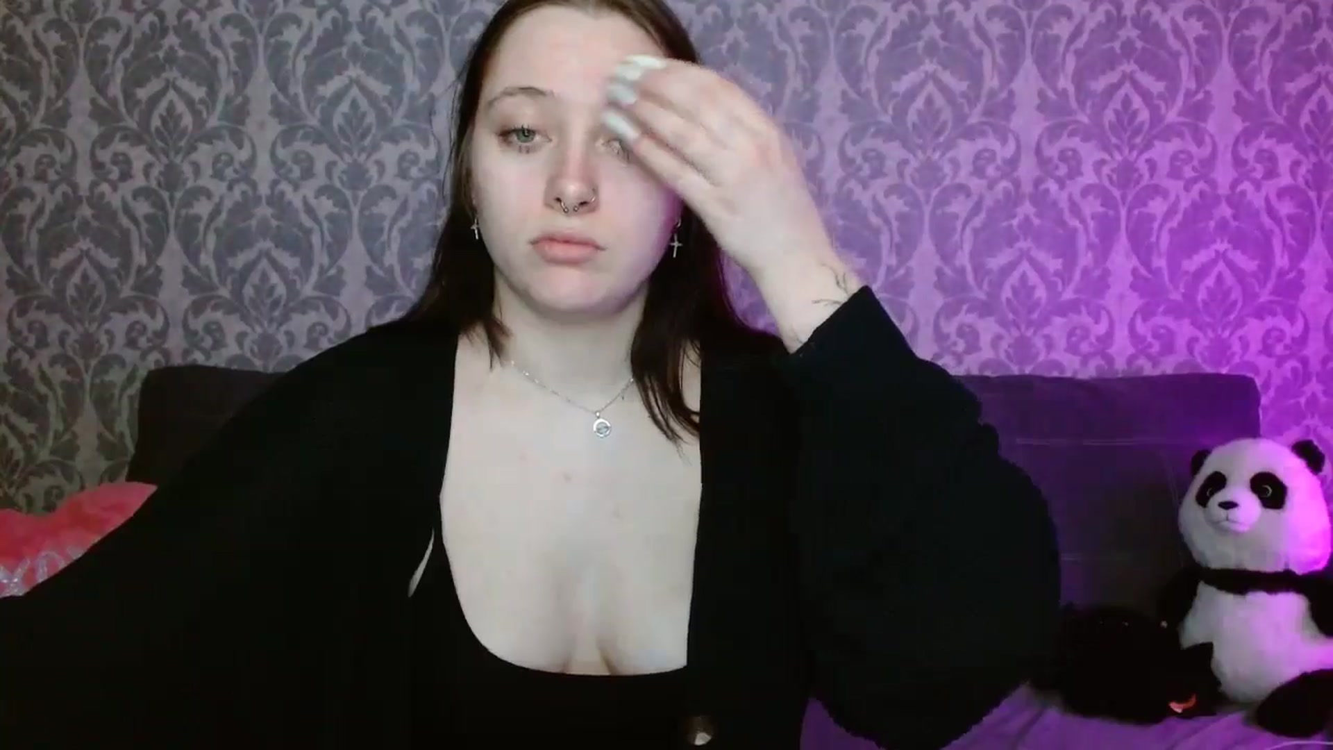 Gallery image thumbnail from AmyWard's myfreecams stream on, 04/20/2026, 09:17 image 20 of 20