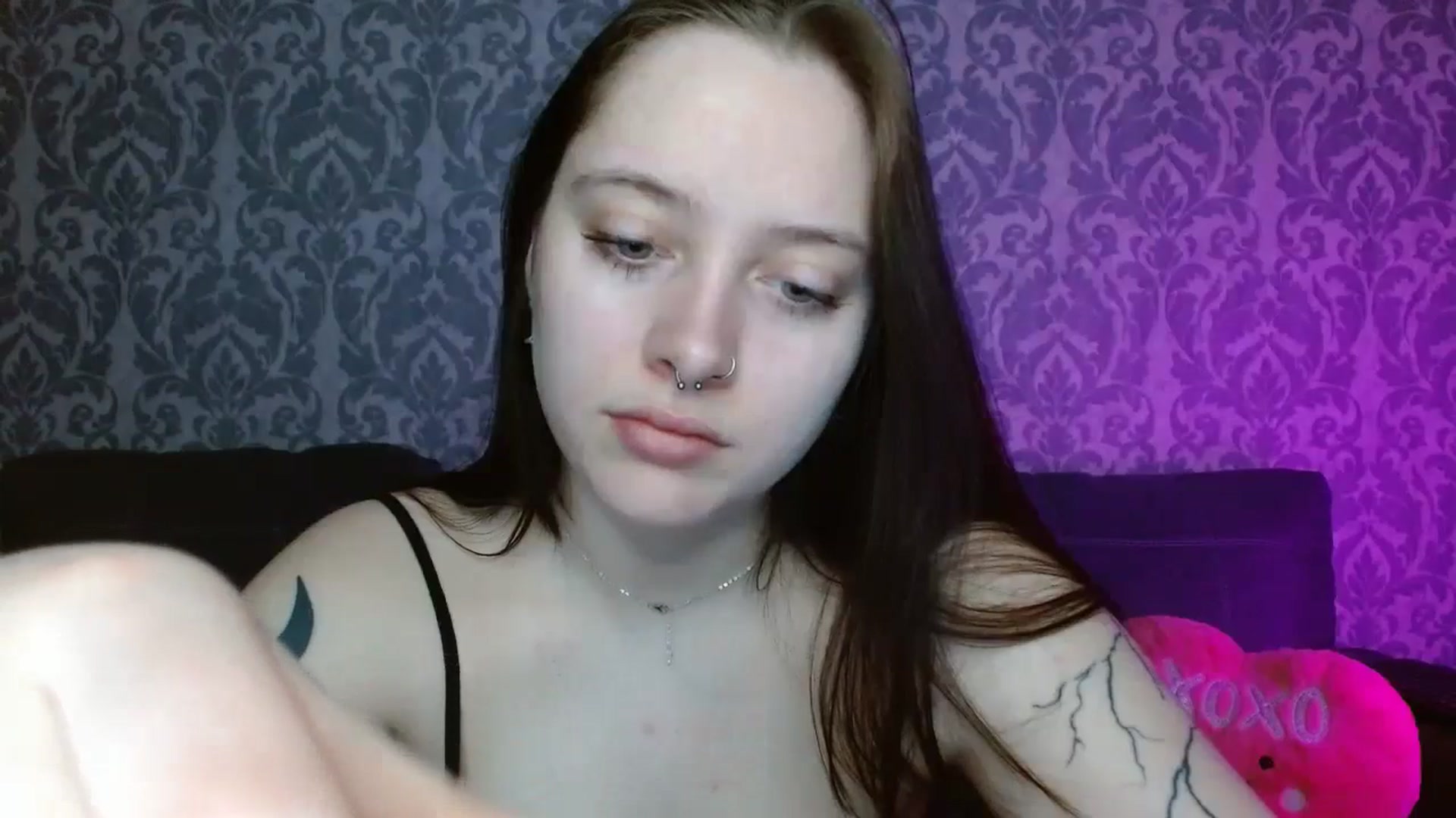 Gallery image thumbnail from AmyWard's myfreecams stream on, 04/21/2026, 08:44 image 14 of 20