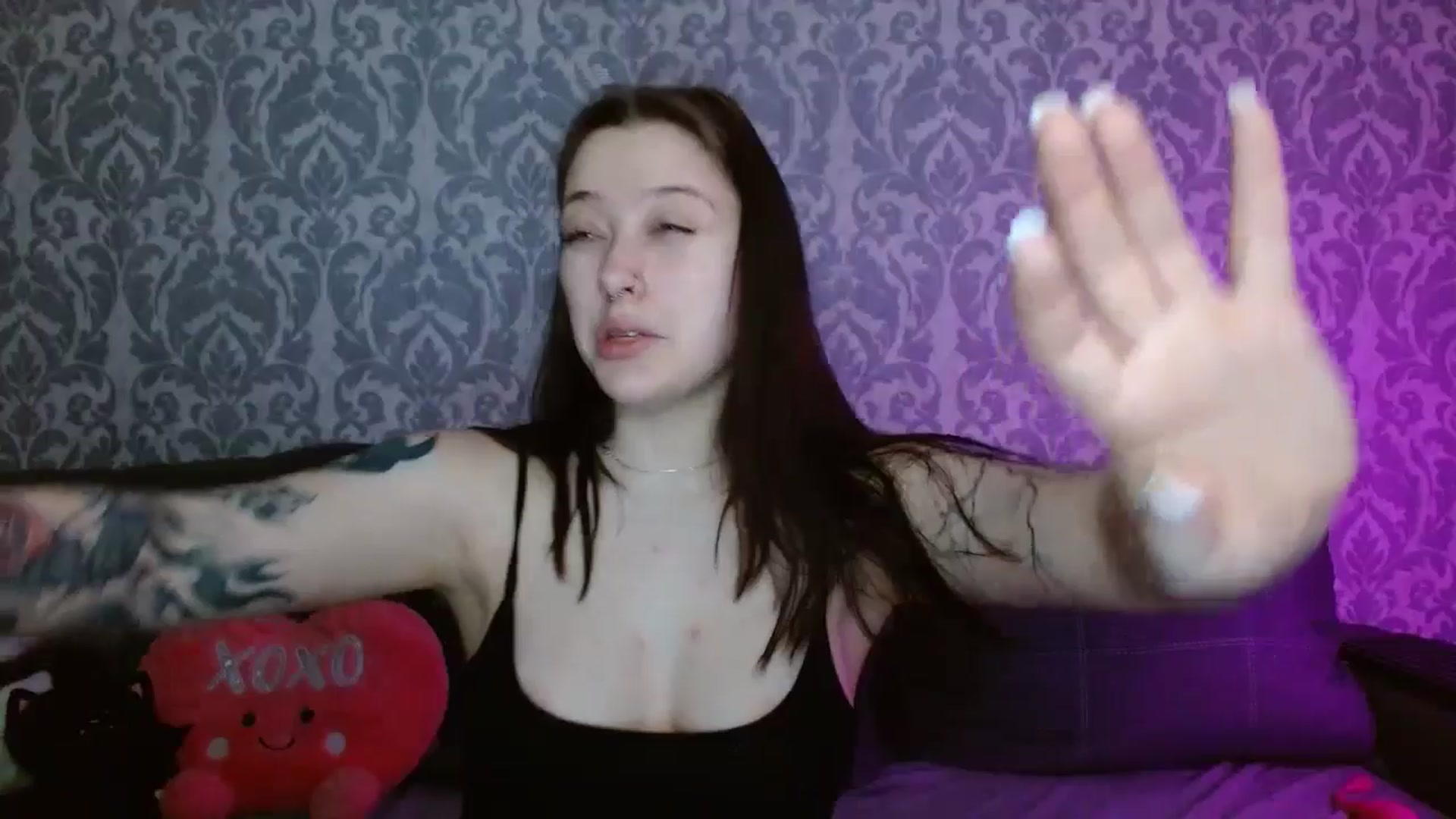 Gallery image thumbnail from AmyWard's myfreecams stream on, 04/24/2026, 10:55 image 17 of 20