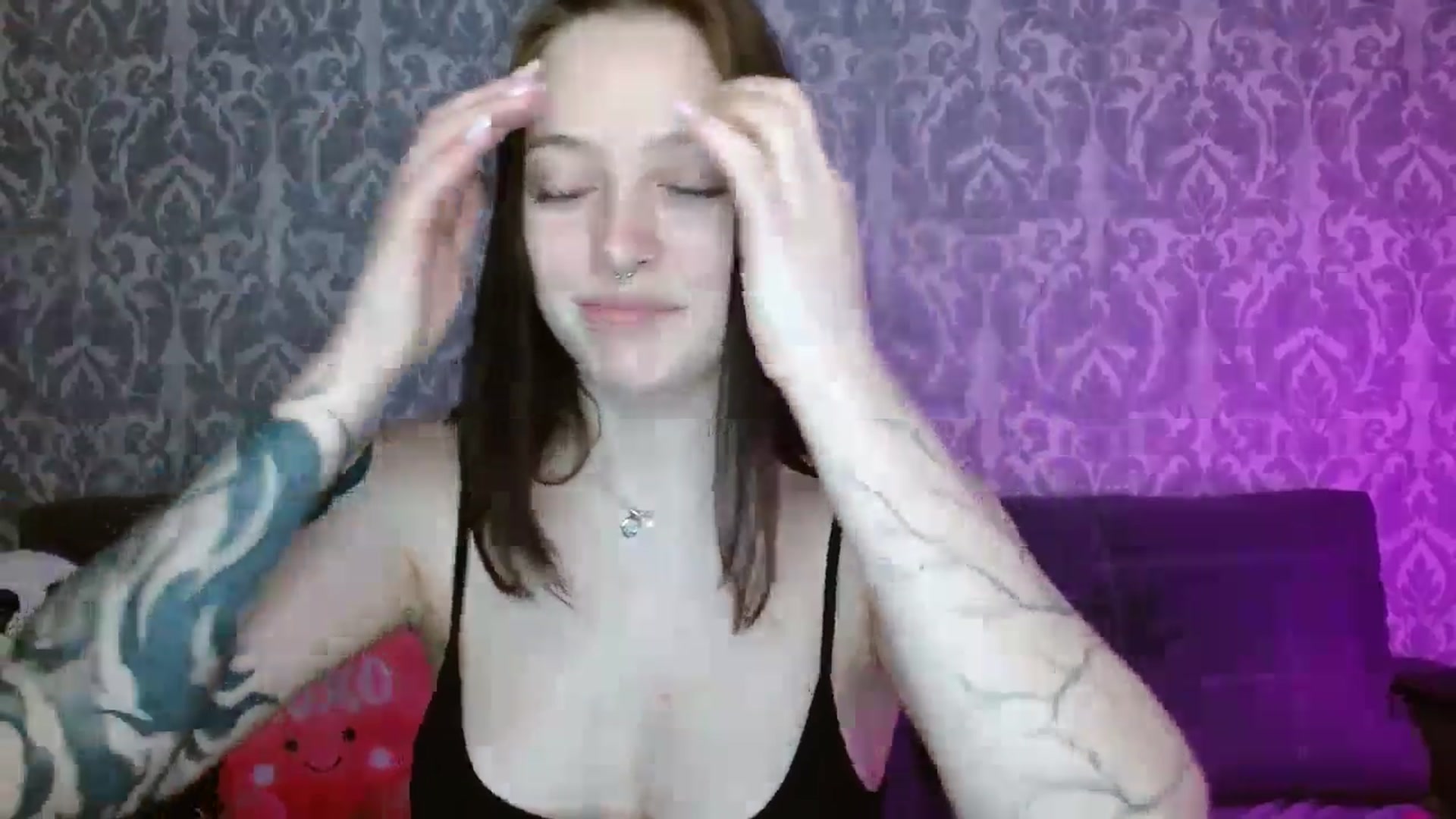 Gallery image thumbnail from AmyWard's myfreecams stream on, 04/24/2026, 13:34 image 5 of 20