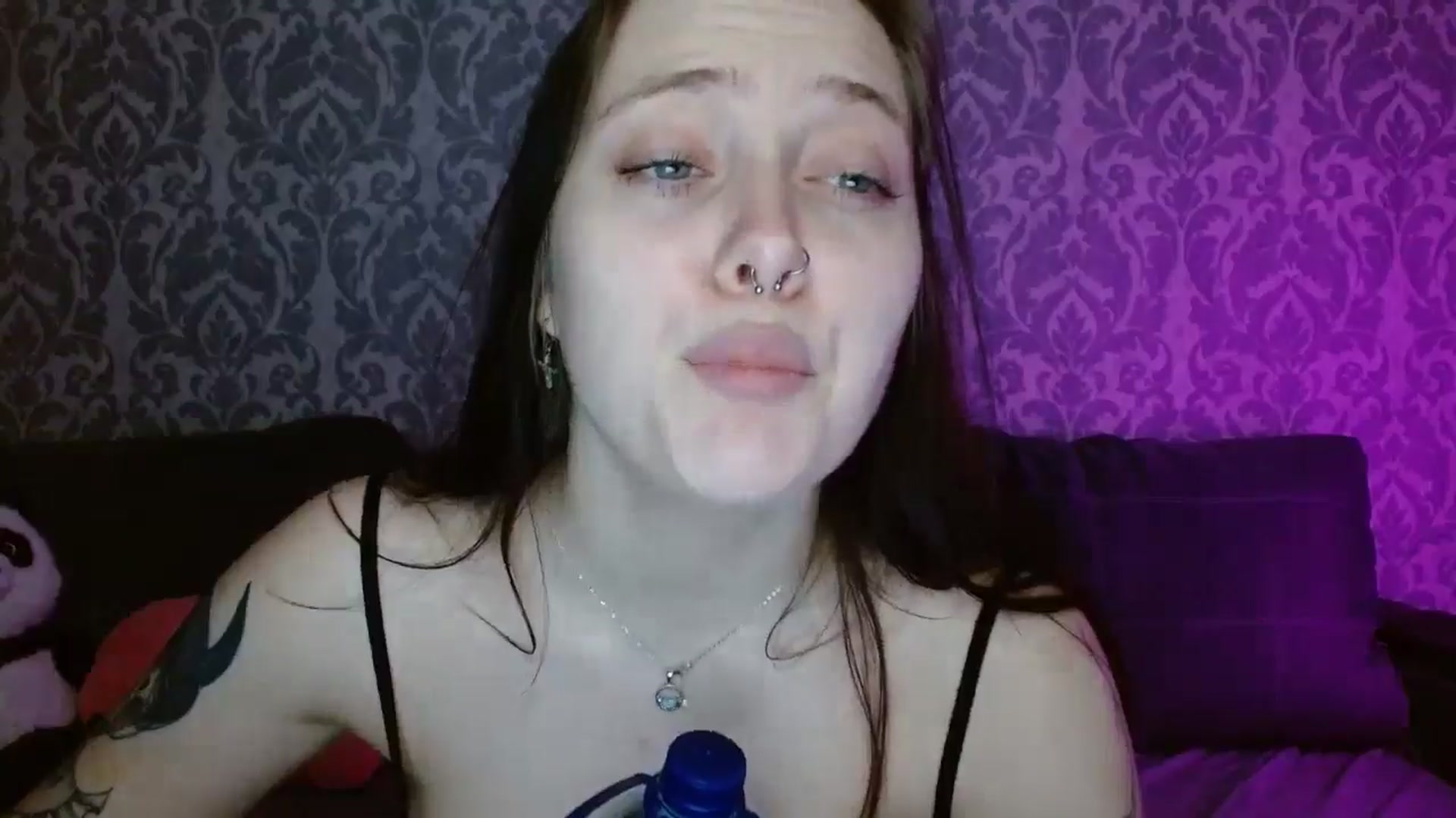 Gallery image thumbnail from AmyWard's myfreecams stream on, 04/24/2026, 15:03 image 15 of 20