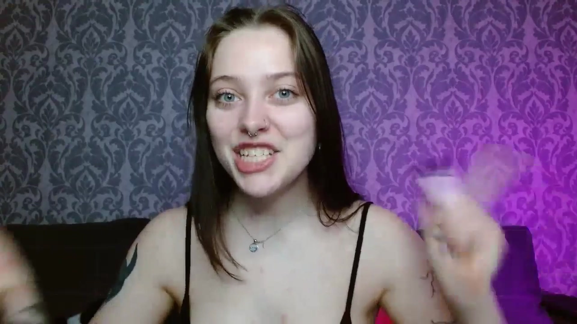 Gallery image thumbnail from AmyWard's myfreecams stream on, 04/25/2026, 11:56 image 3 of 20