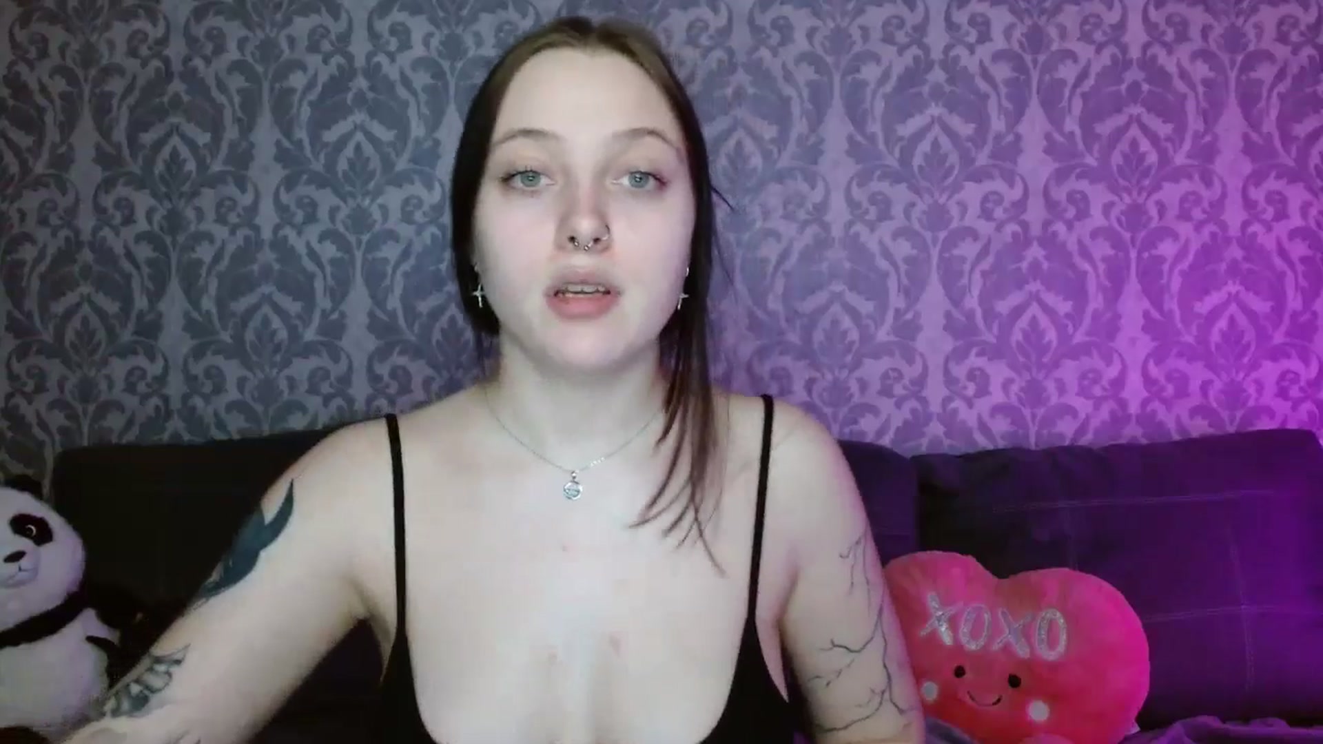 Gallery image thumbnail from AmyWard's myfreecams stream on, 04/26/2026, 12:45 image 11 of 20