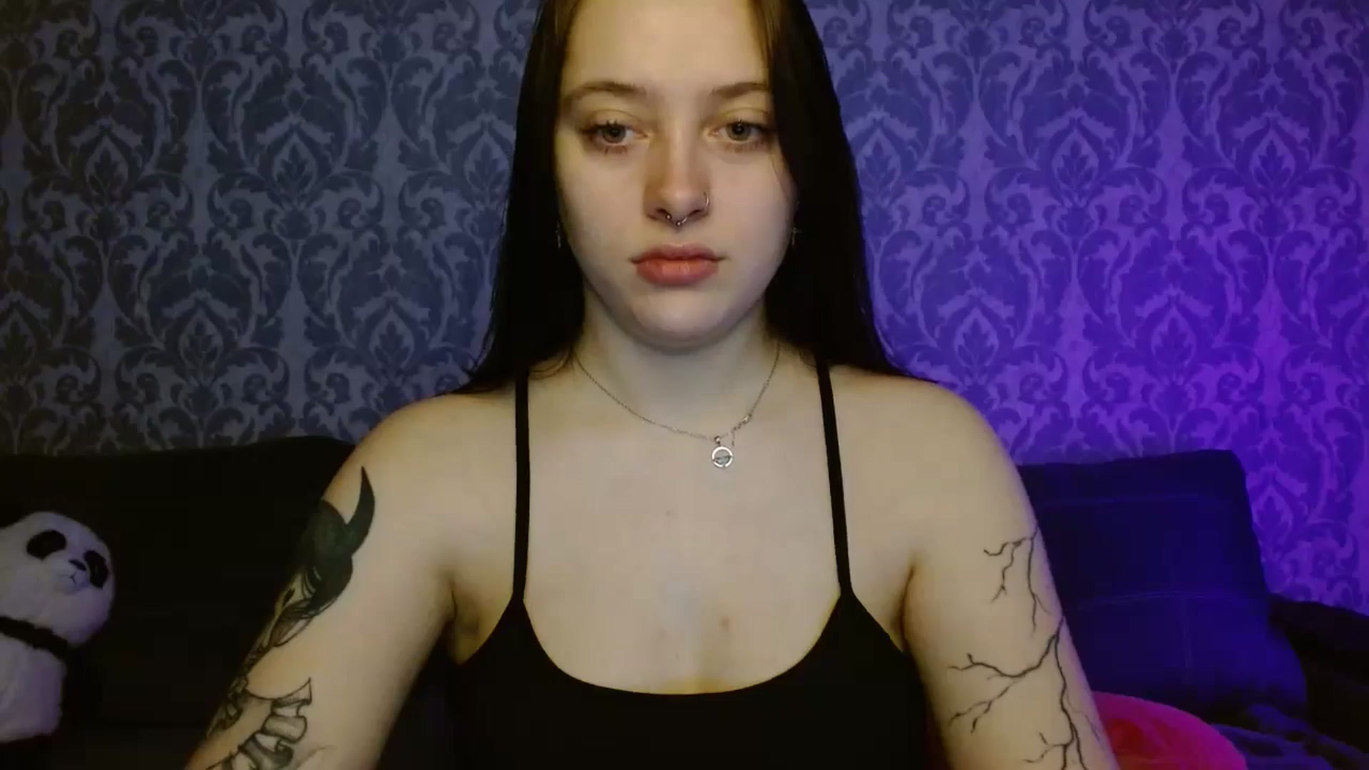 Gallery image thumbnail from AmyWard's myfreecams stream on, 04/27/2026, 08:30 image 16 of 20