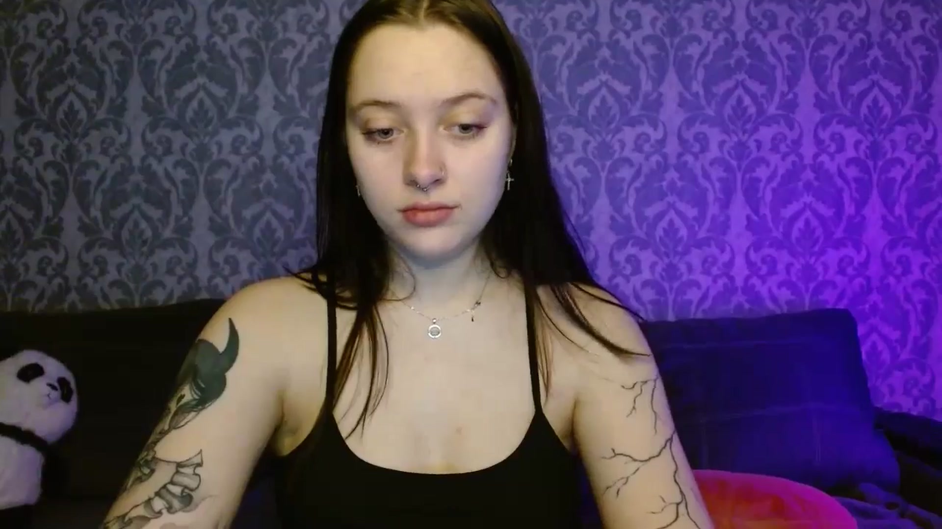 Gallery image thumbnail from AmyWard's myfreecams stream on, 04/27/2026, 08:30 image 14 of 20