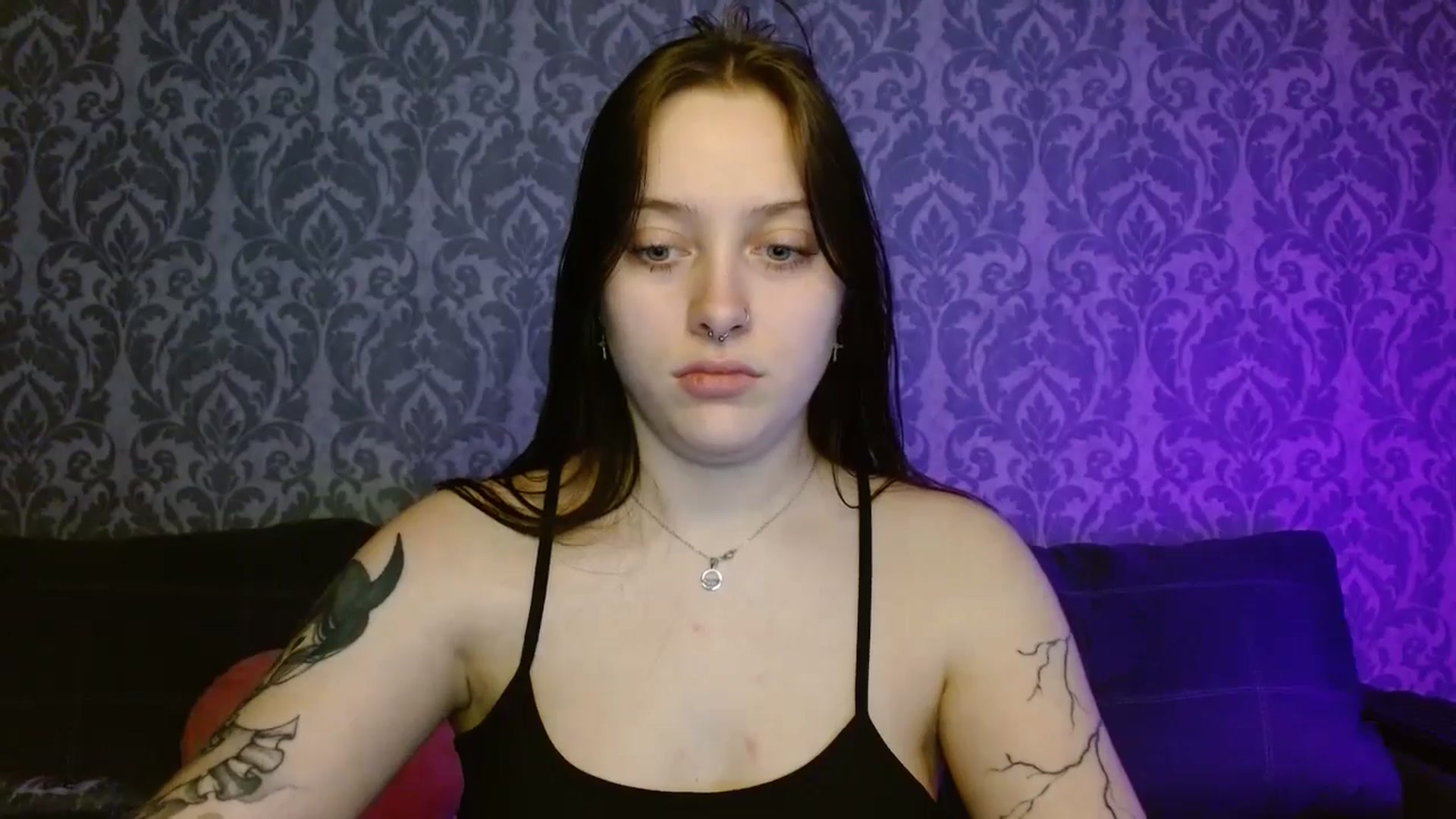 Gallery image thumbnail from AmyWard's myfreecams stream on, 04/27/2026, 13:30 image 12 of 20