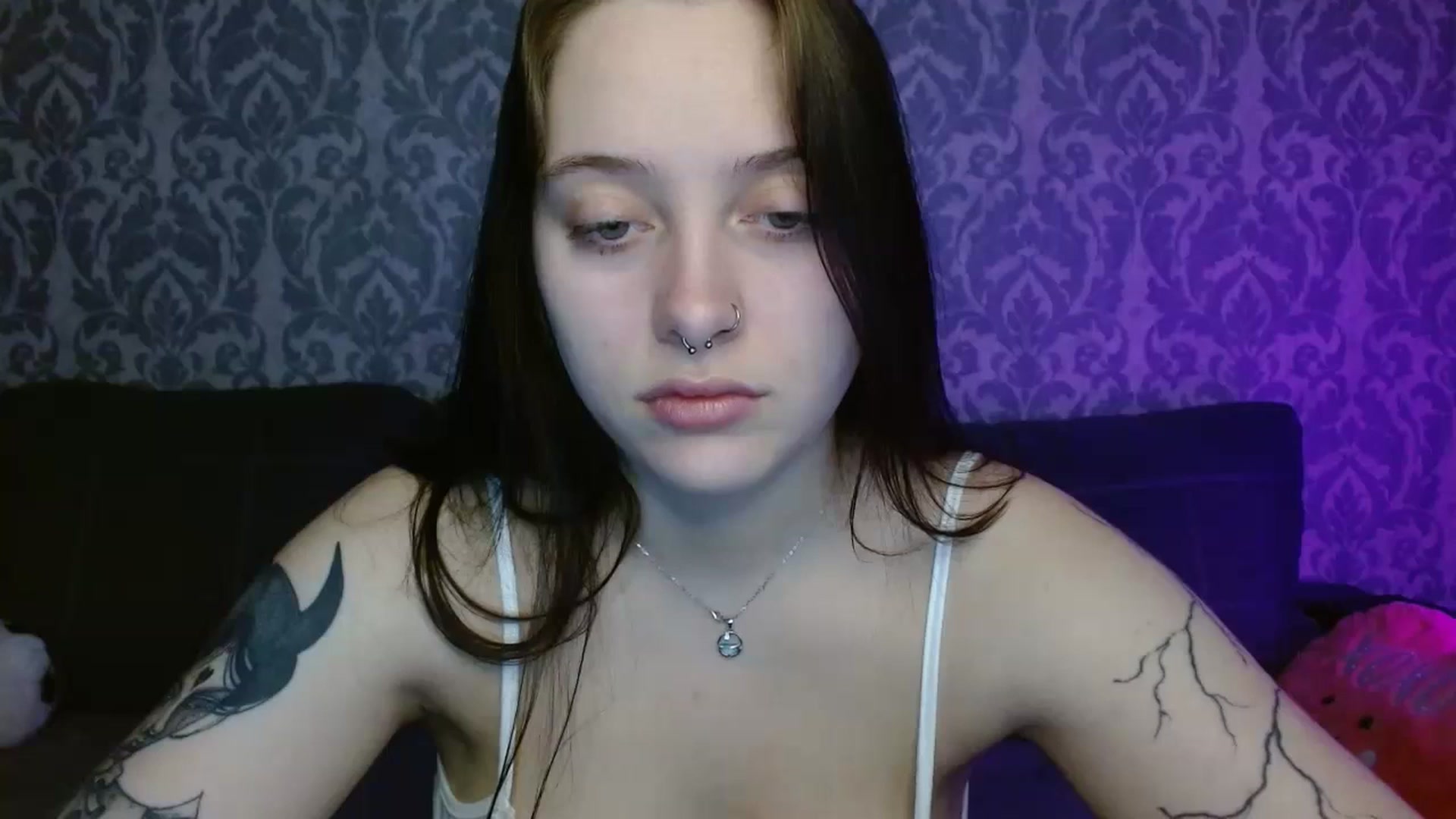 Gallery image thumbnail from AmyWard's myfreecams stream on, 05/01/2026, 11:42 image 8 of 20