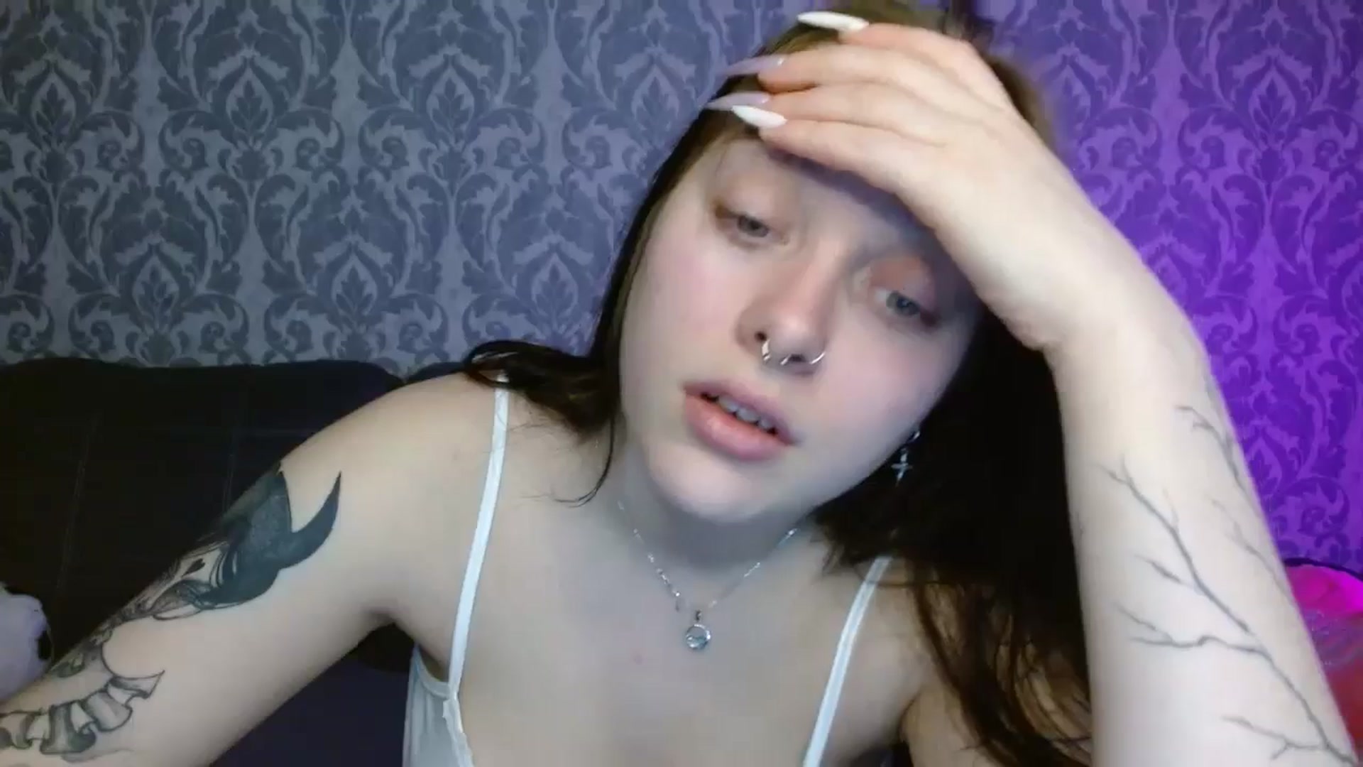 Gallery image thumbnail from AmyWard's myfreecams stream on, 05/01/2026, 11:42 image 15 of 20