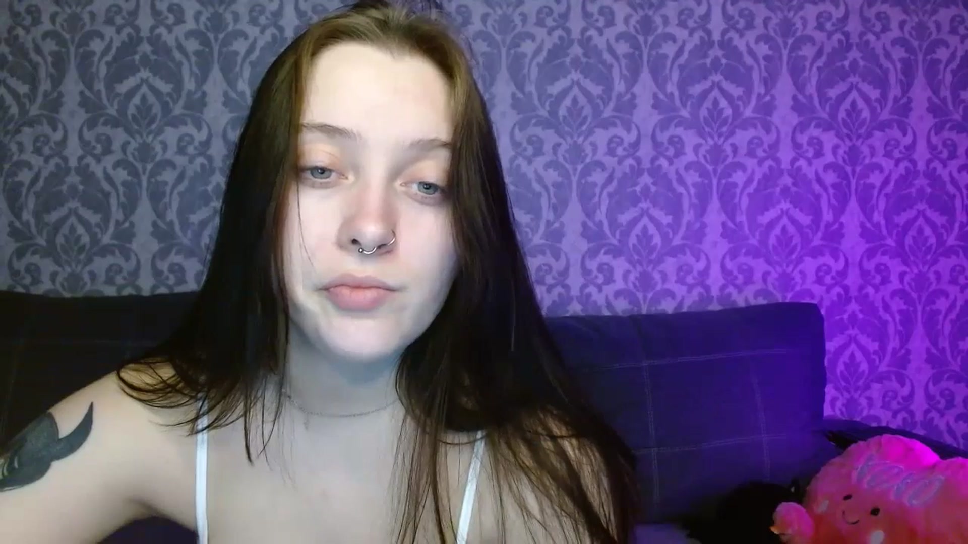 Gallery image thumbnail from AmyWard's myfreecams stream on, 05/01/2026, 15:07 image 10 of 20