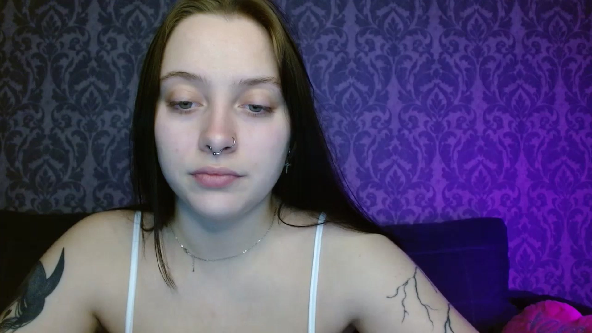 Gallery image thumbnail from AmyWard's myfreecams stream on, 05/01/2026, 15:07 image 18 of 20