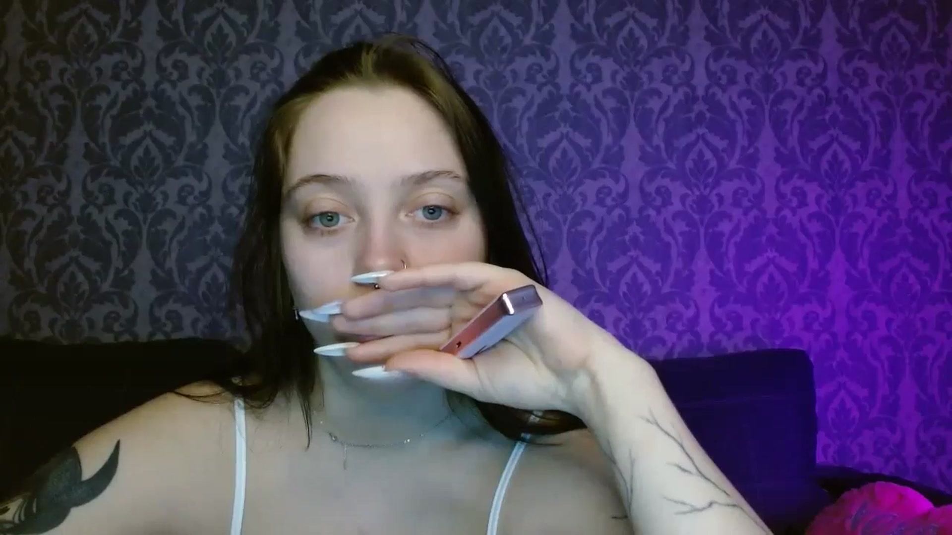 Gallery image thumbnail from AmyWard's myfreecams stream on, 05/01/2026, 16:21 image 2 of 20