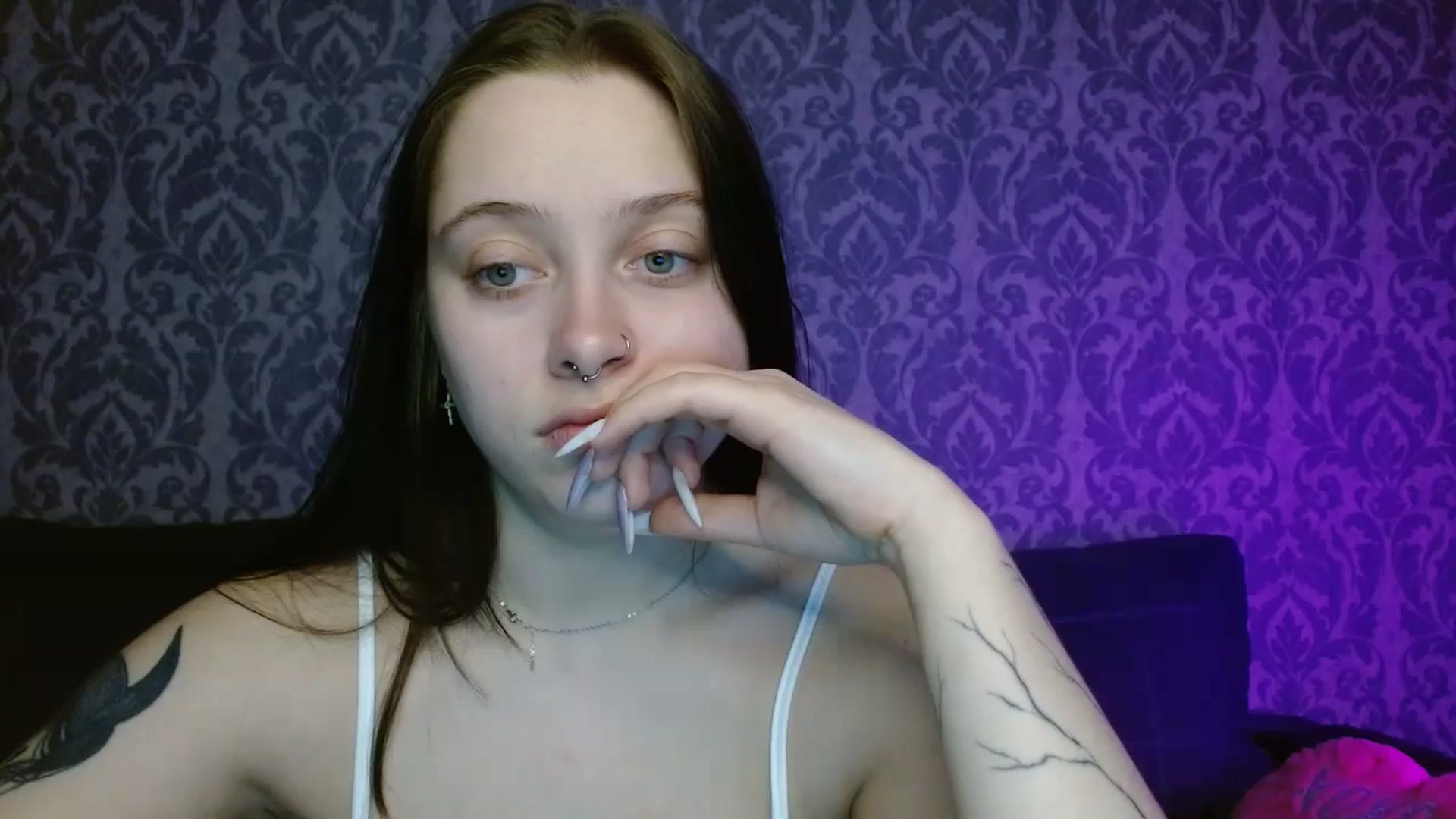 Gallery image thumbnail from AmyWard's myfreecams stream on, 05/01/2026, 16:21 image 1 of 20