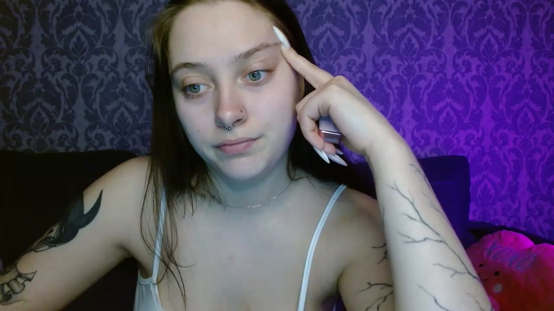 Gallery image thumbnail from AmyWard's myfreecams stream on, 05/01/2026, 16:21 image 8 of 20
