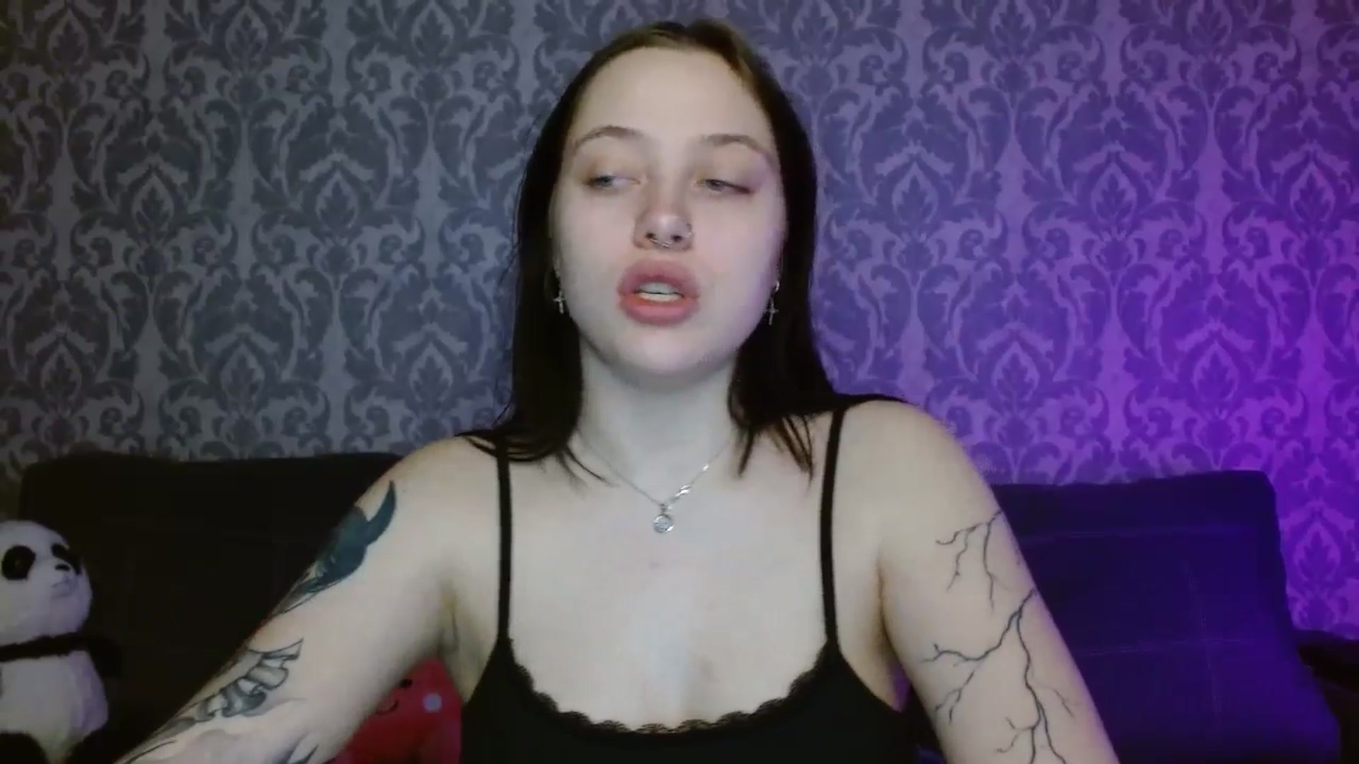 Gallery image thumbnail from AmyWard's myfreecams stream on, 05/03/2026, 09:33 image 3 of 20