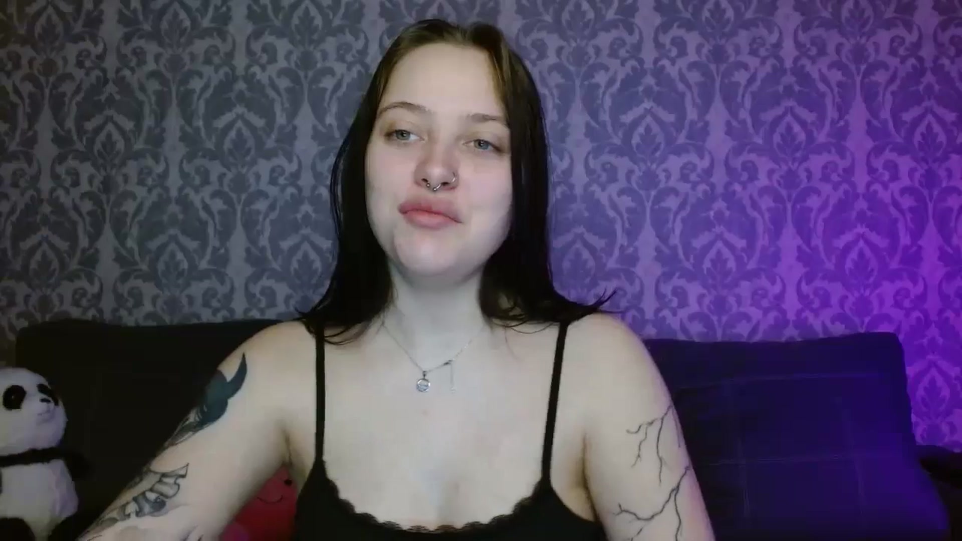Gallery image thumbnail from AmyWard's myfreecams stream on, 05/03/2026, 09:33 image 4 of 20
