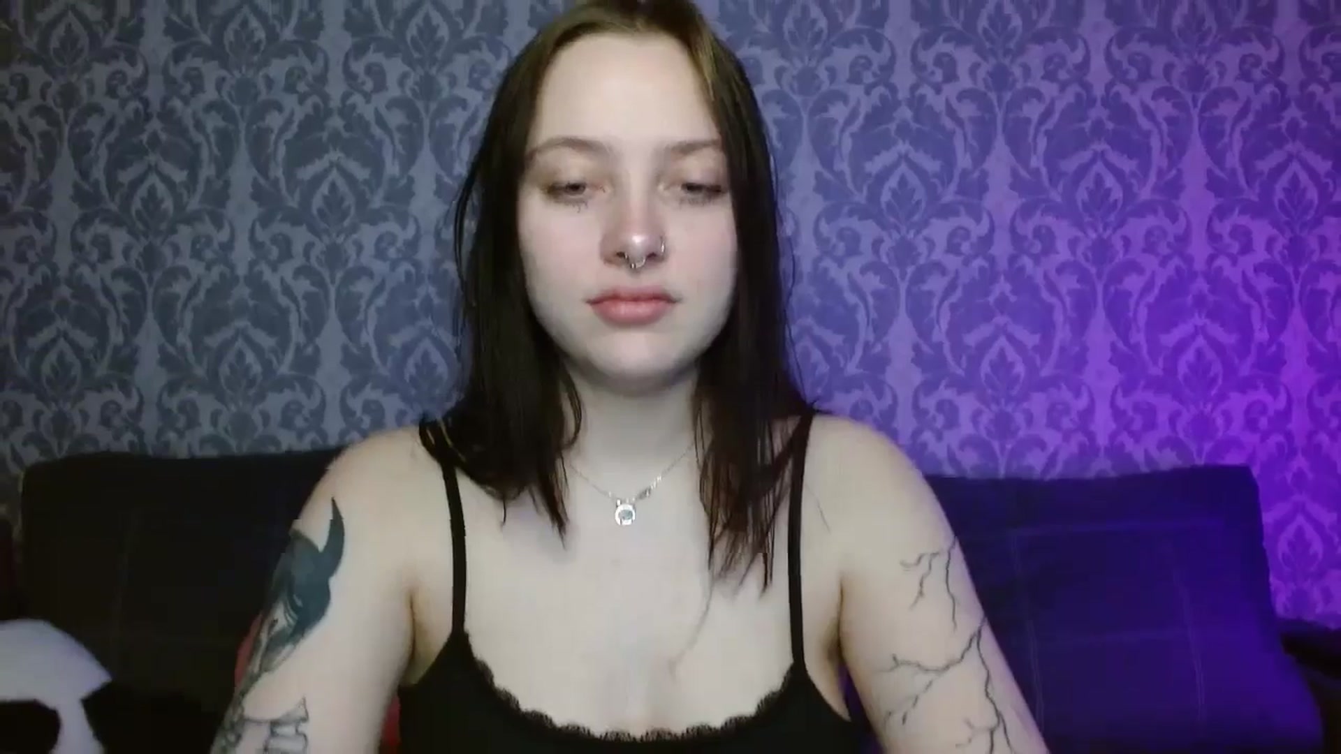 Gallery image thumbnail from AmyWard's myfreecams stream on, 05/03/2026, 09:33 image 10 of 20