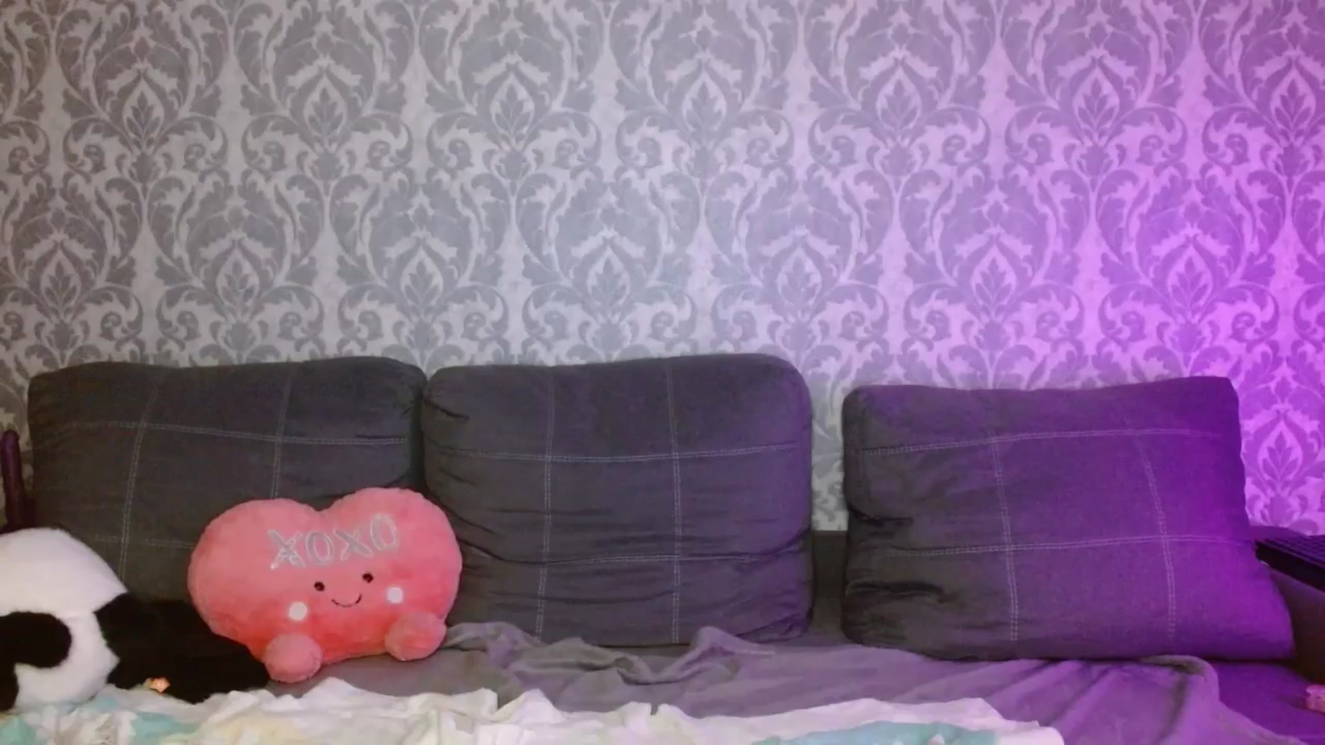 Gallery image thumbnail from AmyWard's myfreecams stream on, 05/03/2026, 10:28 image 5 of 20
