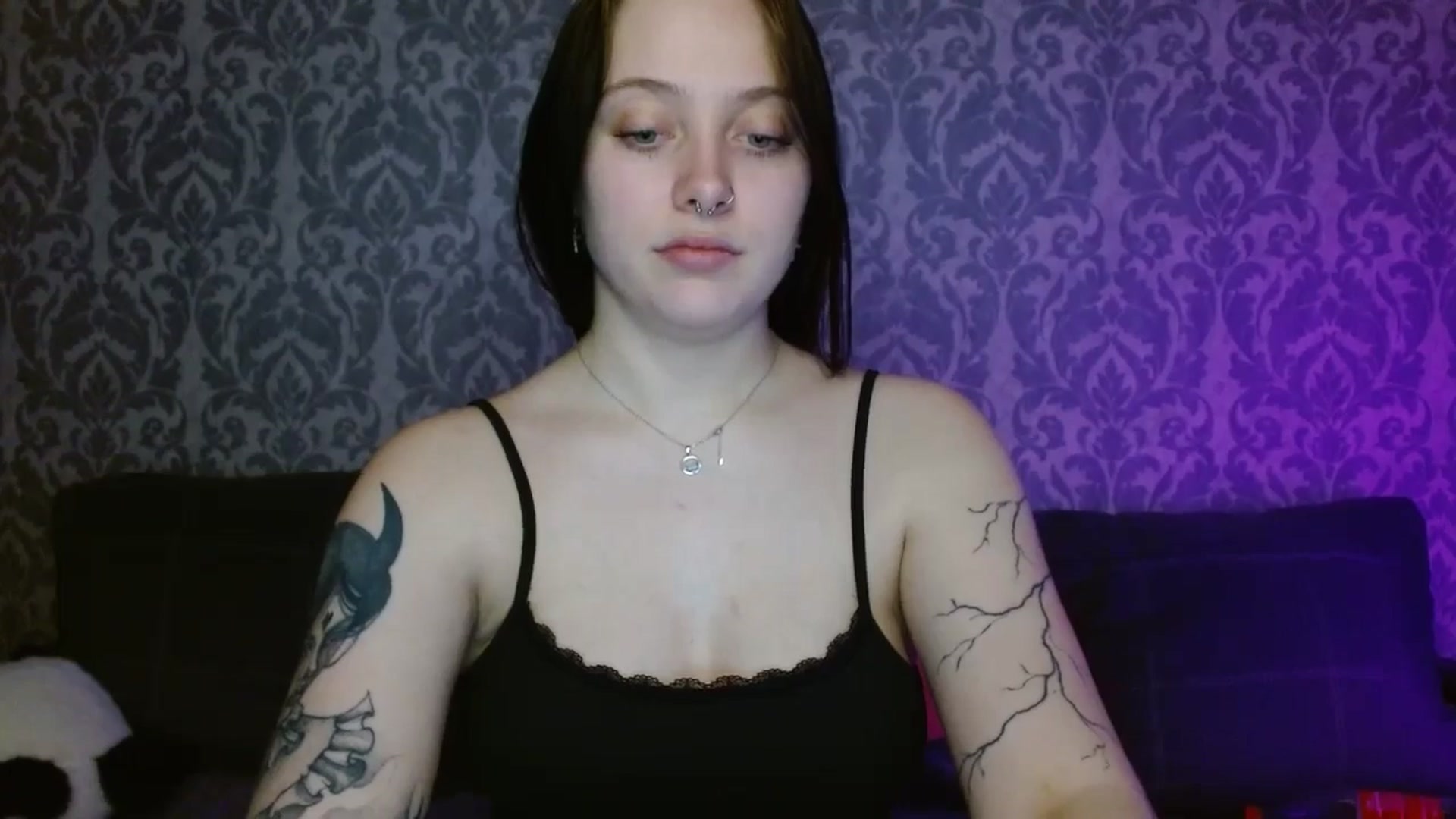 Gallery image thumbnail from AmyWard's myfreecams stream on, 05/03/2026, 12:39 image 17 of 20