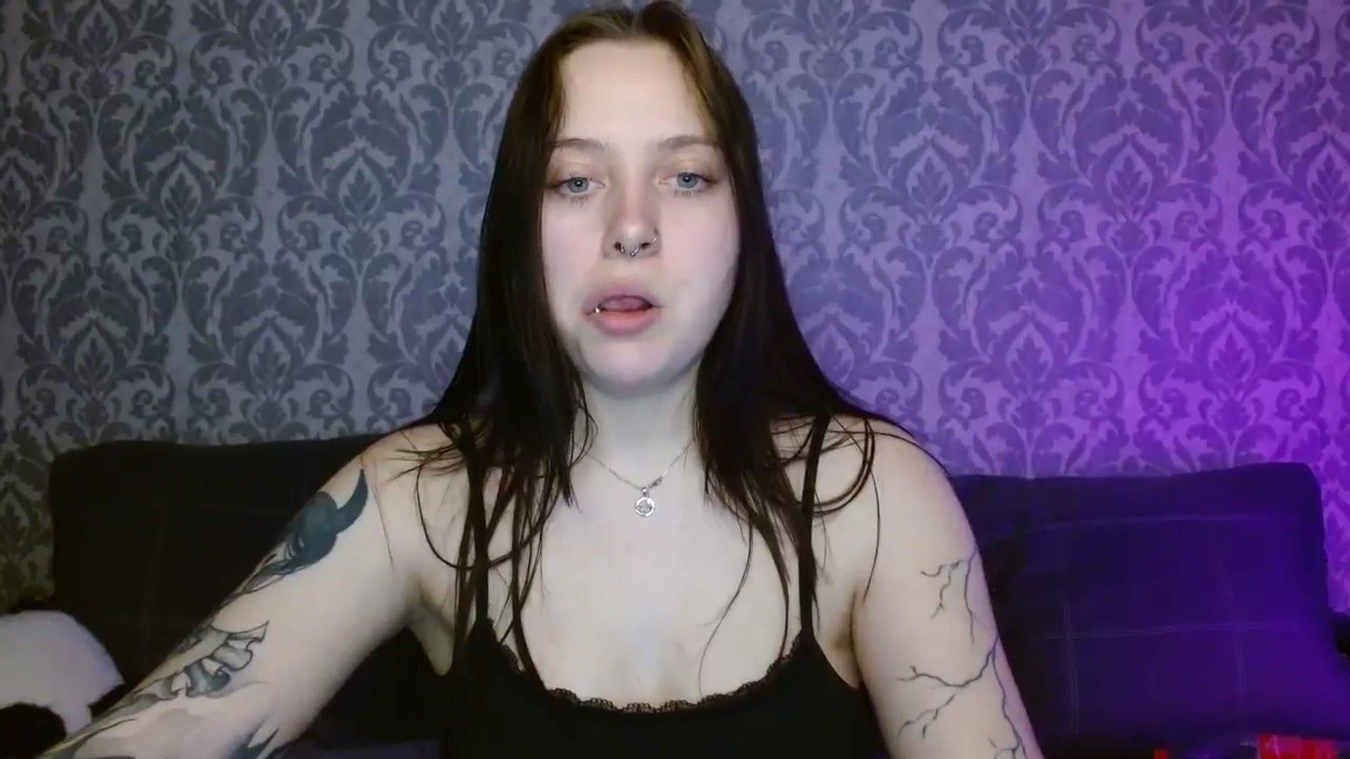 Gallery image thumbnail from AmyWard's myfreecams stream on, 05/03/2026, 12:39 image 9 of 20