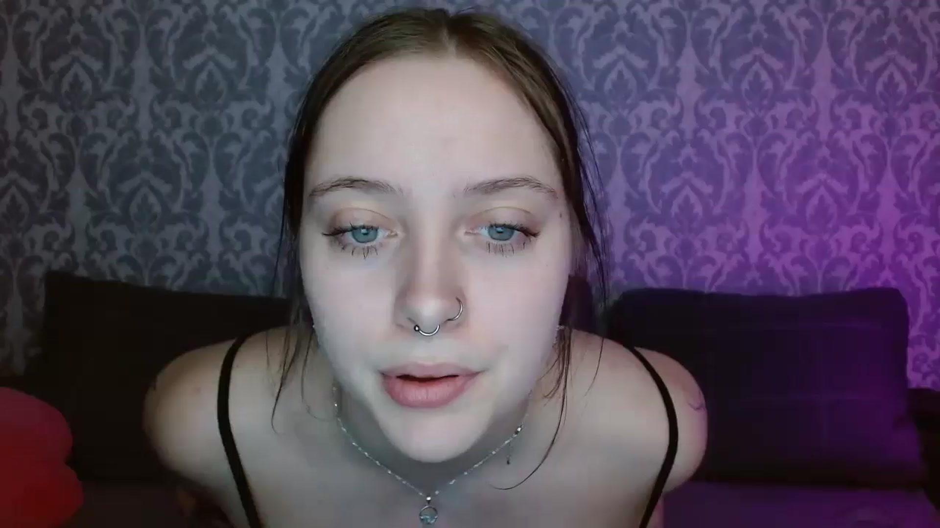 Gallery image thumbnail from AmyWard's myfreecams stream on, 05/05/2026, 12:38 image 18 of 20