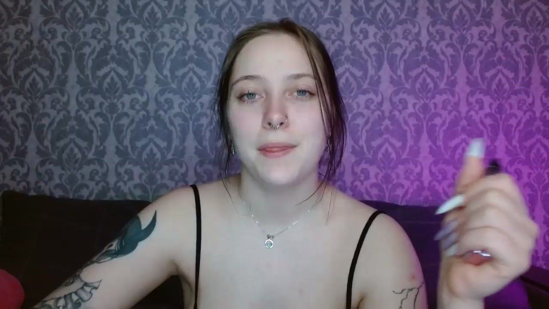 Gallery image thumbnail from AmyWard's myfreecams stream on, 05/05/2026, 14:10 image 7 of 20