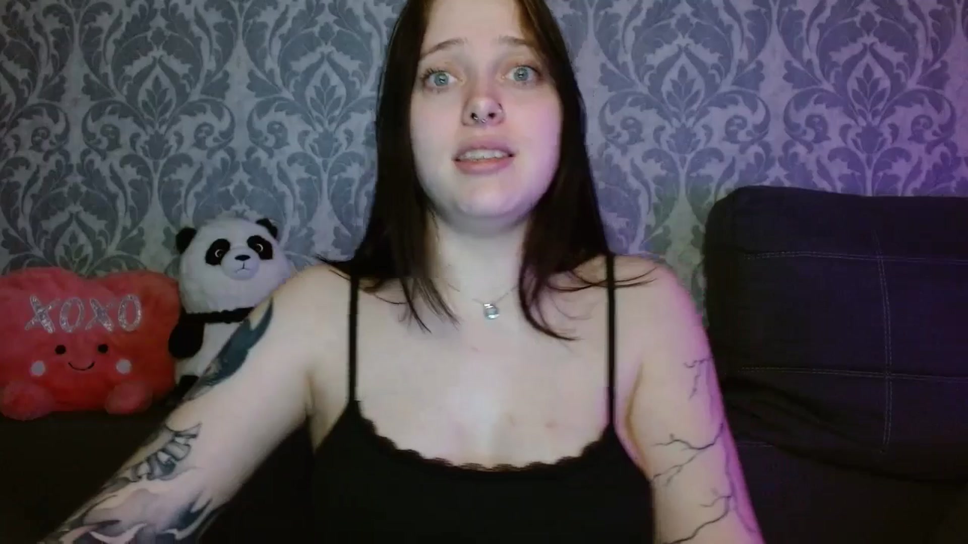 Gallery image thumbnail from AmyWard's myfreecams stream on, 05/08/2026, 10:26 image 9 of 20