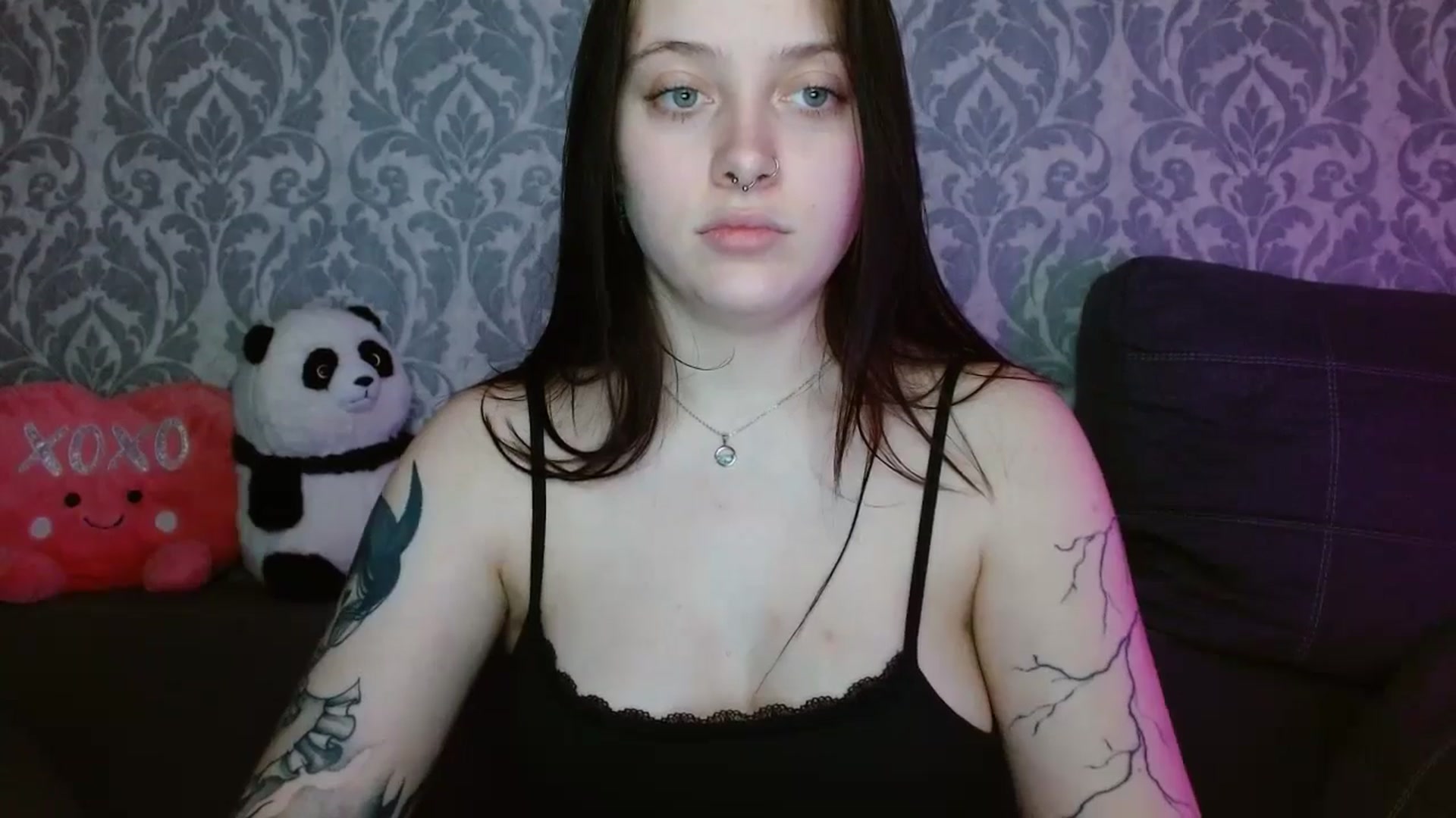 Gallery image thumbnail from AmyWard's myfreecams stream on, 05/08/2026, 14:04 image 2 of 20