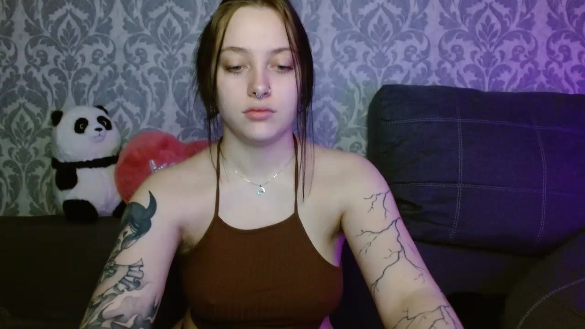 Gallery image thumbnail from AmyWard's myfreecams stream on, 05/09/2026, 11:12 image 7 of 20