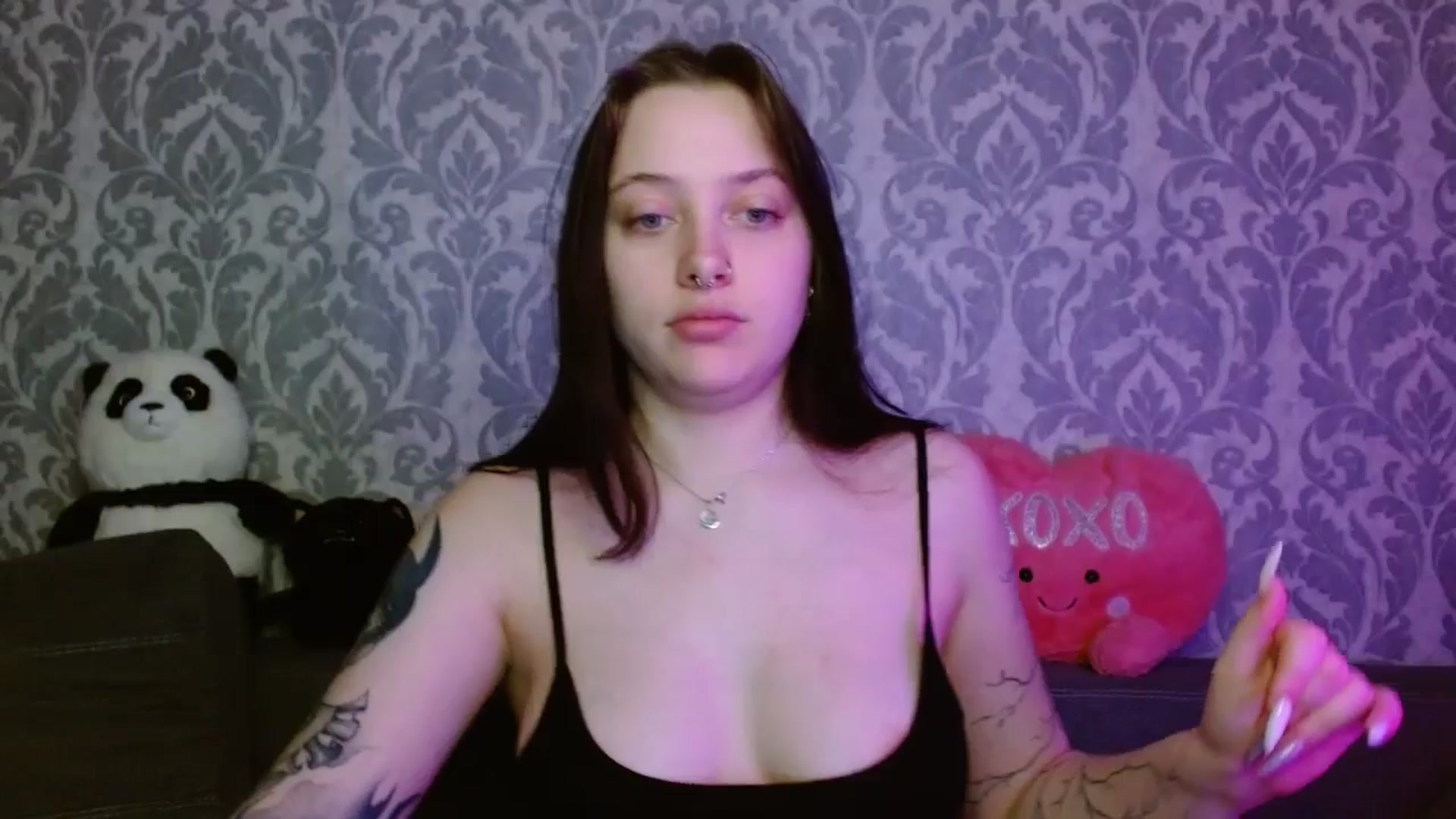 Gallery image thumbnail from AmyWard's myfreecams stream on, 05/10/2026, 09:17 image 7 of 20