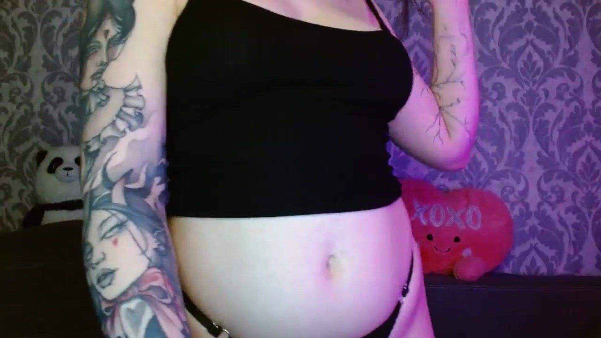 Gallery image thumbnail from AmyWard's myfreecams stream on, 05/10/2026, 09:17 image 18 of 20