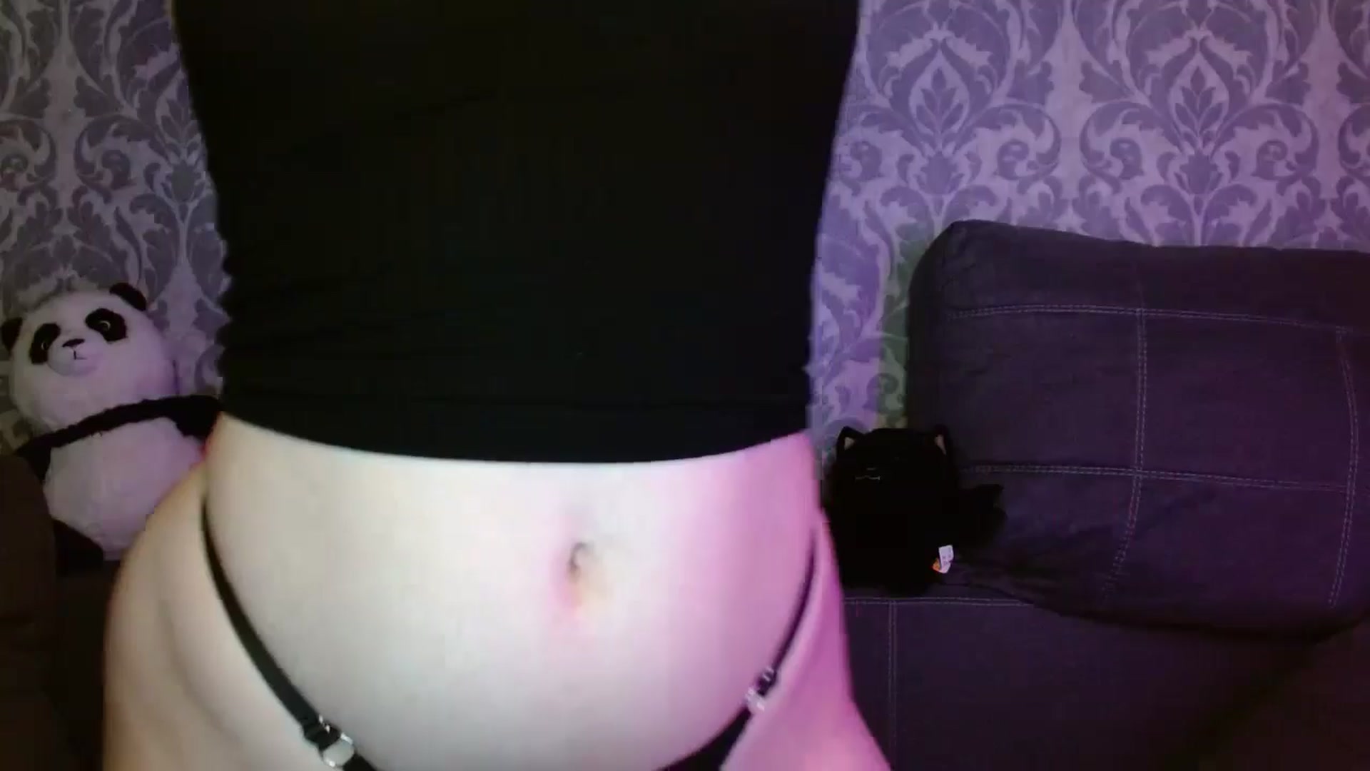 Gallery image thumbnail from AmyWard's myfreecams stream on, 05/10/2026, 11:03 image 19 of 20