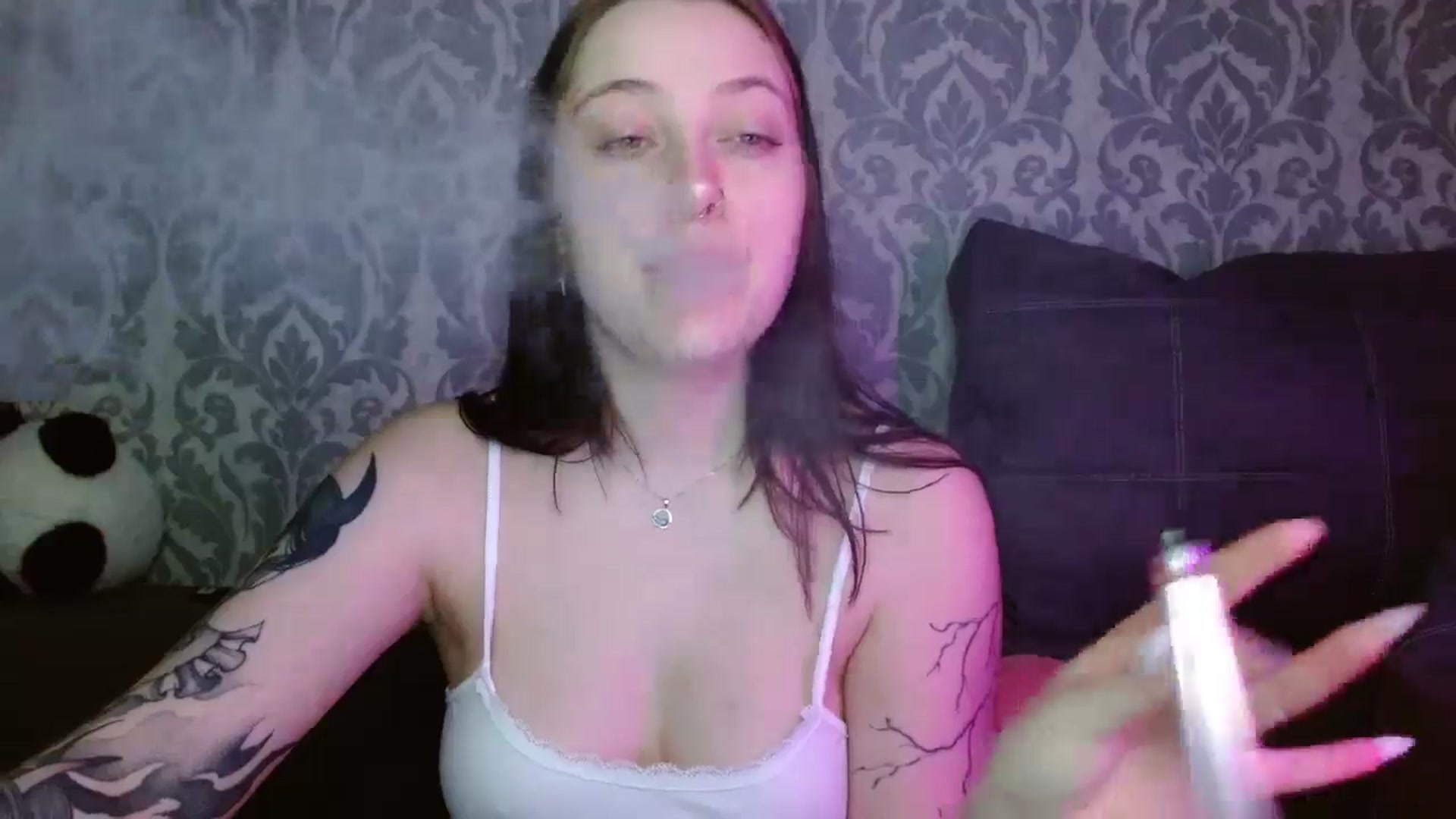 Gallery image thumbnail from AmyWard's myfreecams stream on, 05/11/2026, 10:50 image 6 of 20